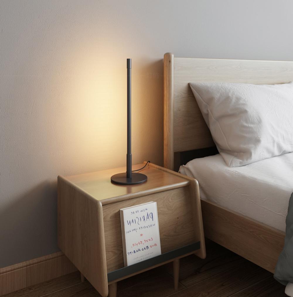 Linear LED Table Lamp - Blowlighting
