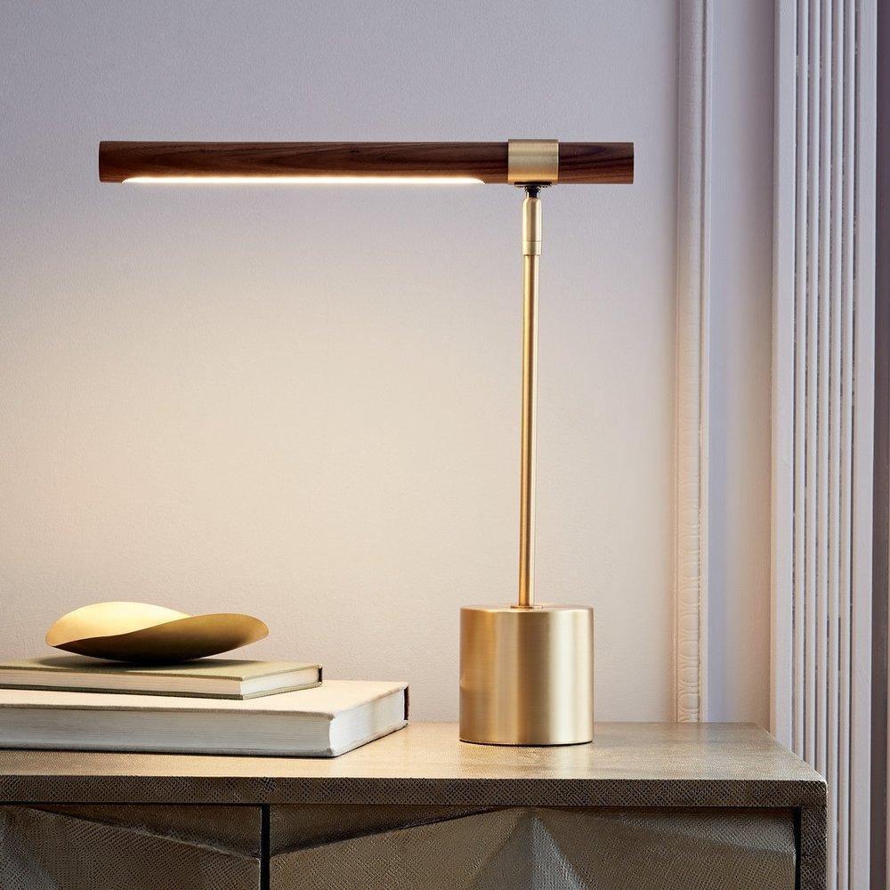 Linear Table Lamp - Blowlighting