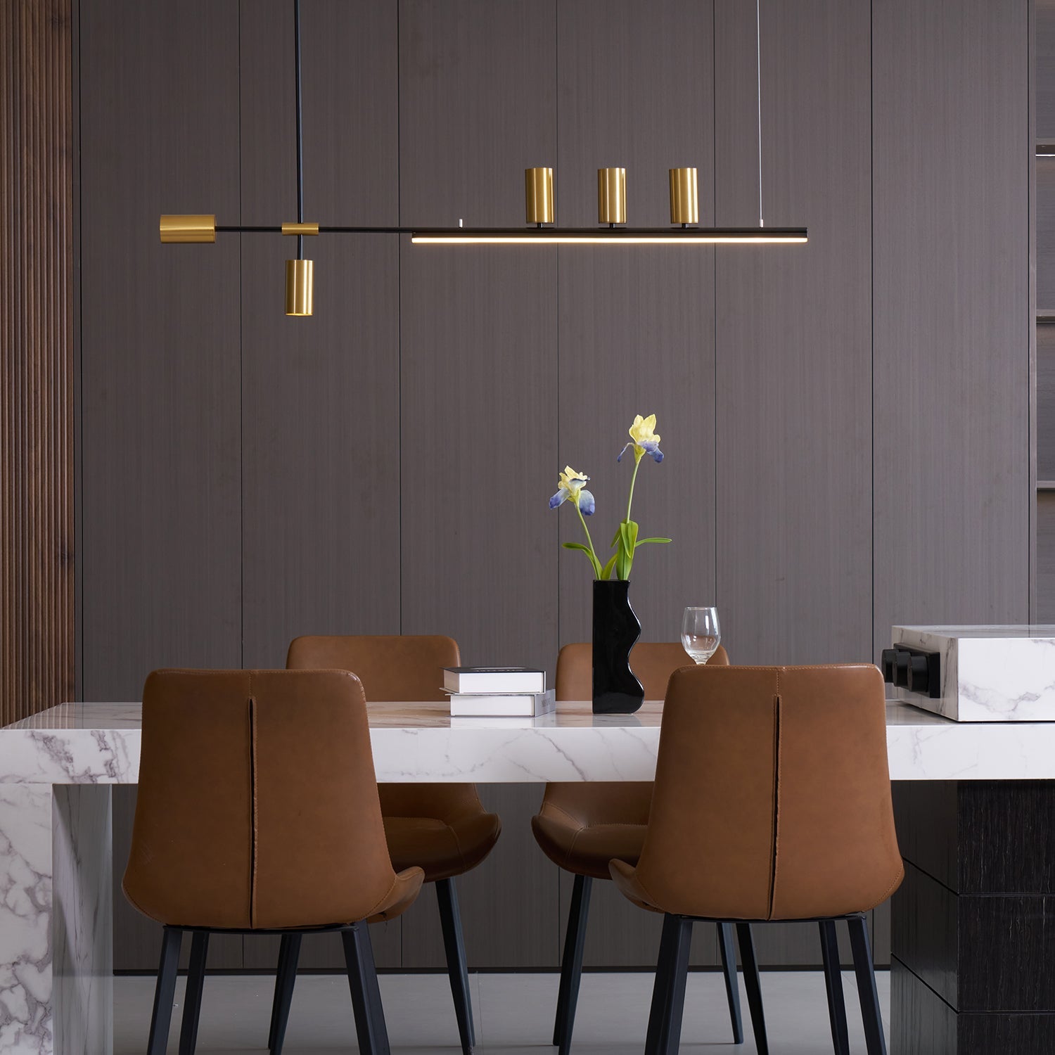Linear Island Pendant Lamp - Blowlighting