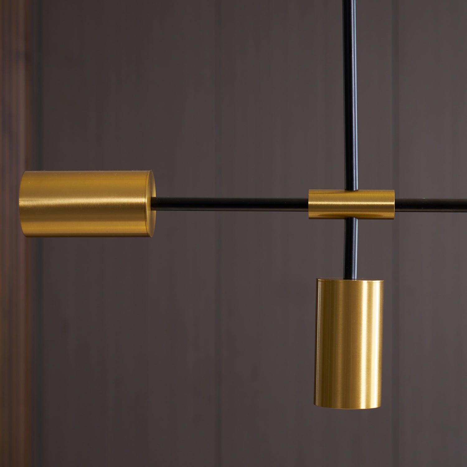 Linear Island Pendant Lamp - Blowlighting