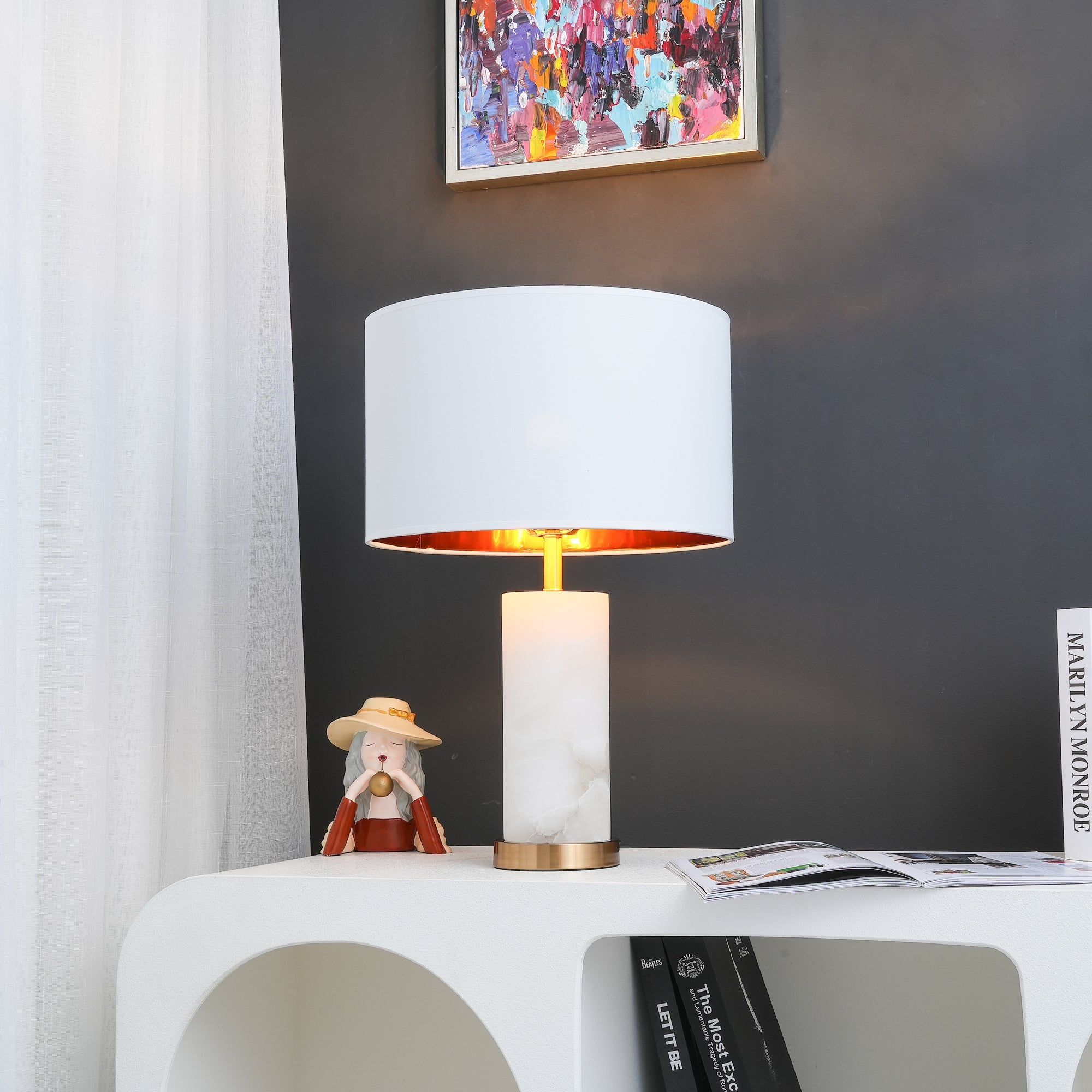 Zosilis Cylindrical Alabaster Table Lamp - Blowlighting