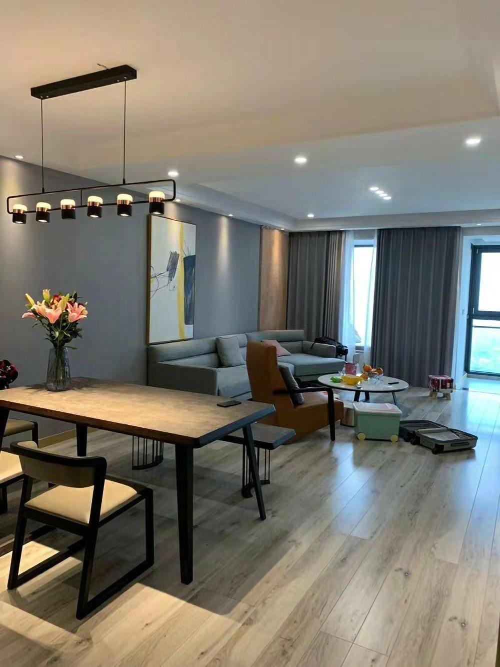 Adjustable Glass Pendant Light - Blowlighting