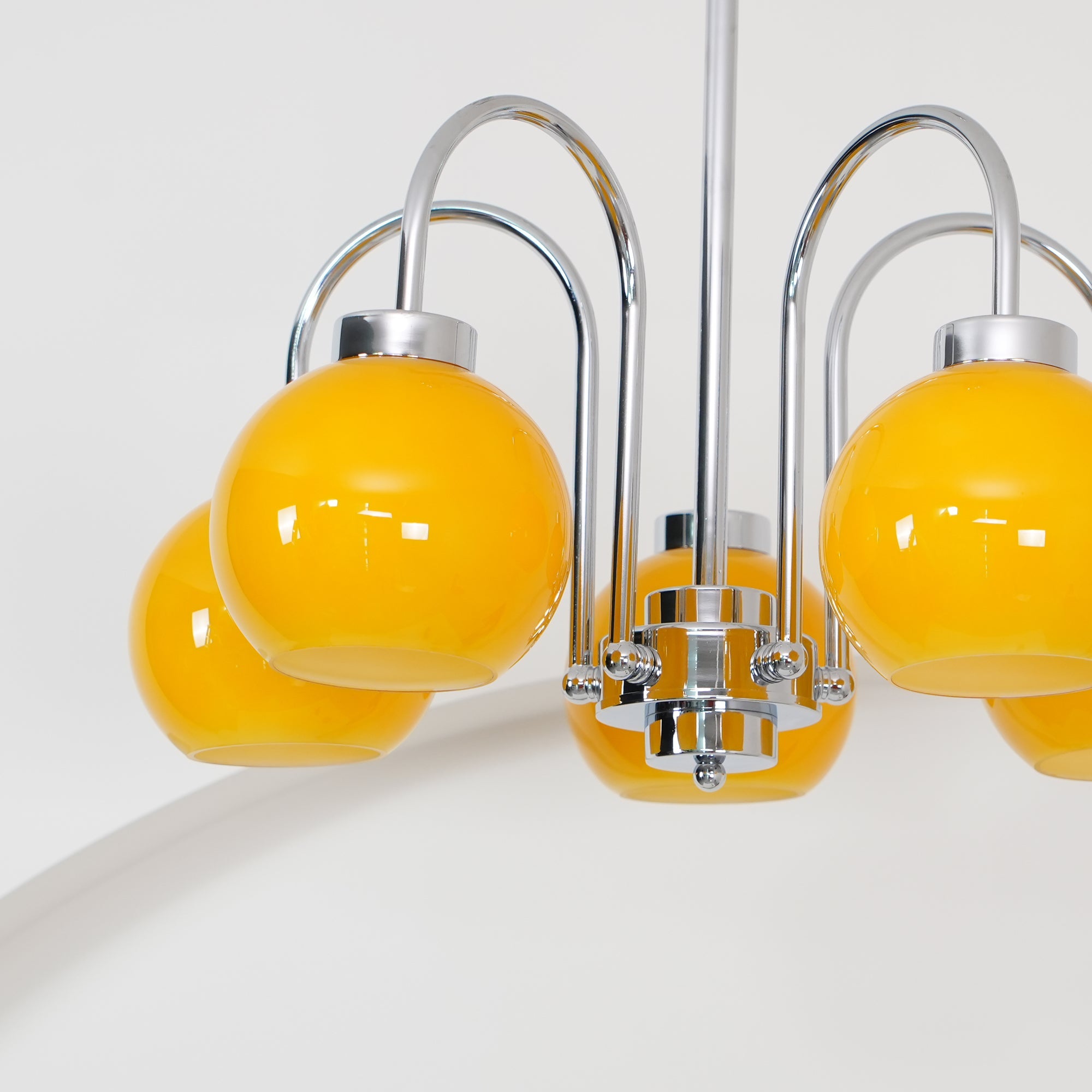 Loa Chandeliers - Blowlighting