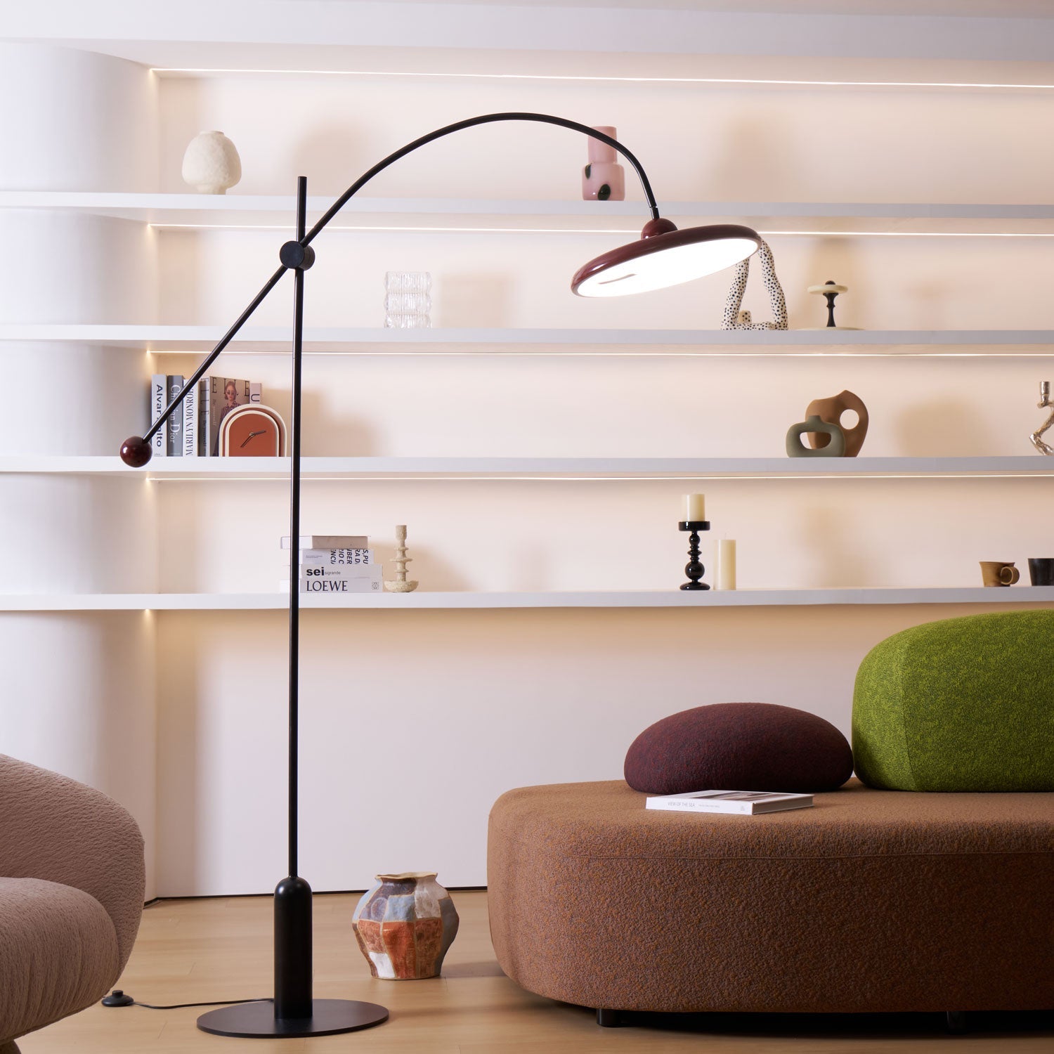 Lola Floor Lamp - Blowlighting