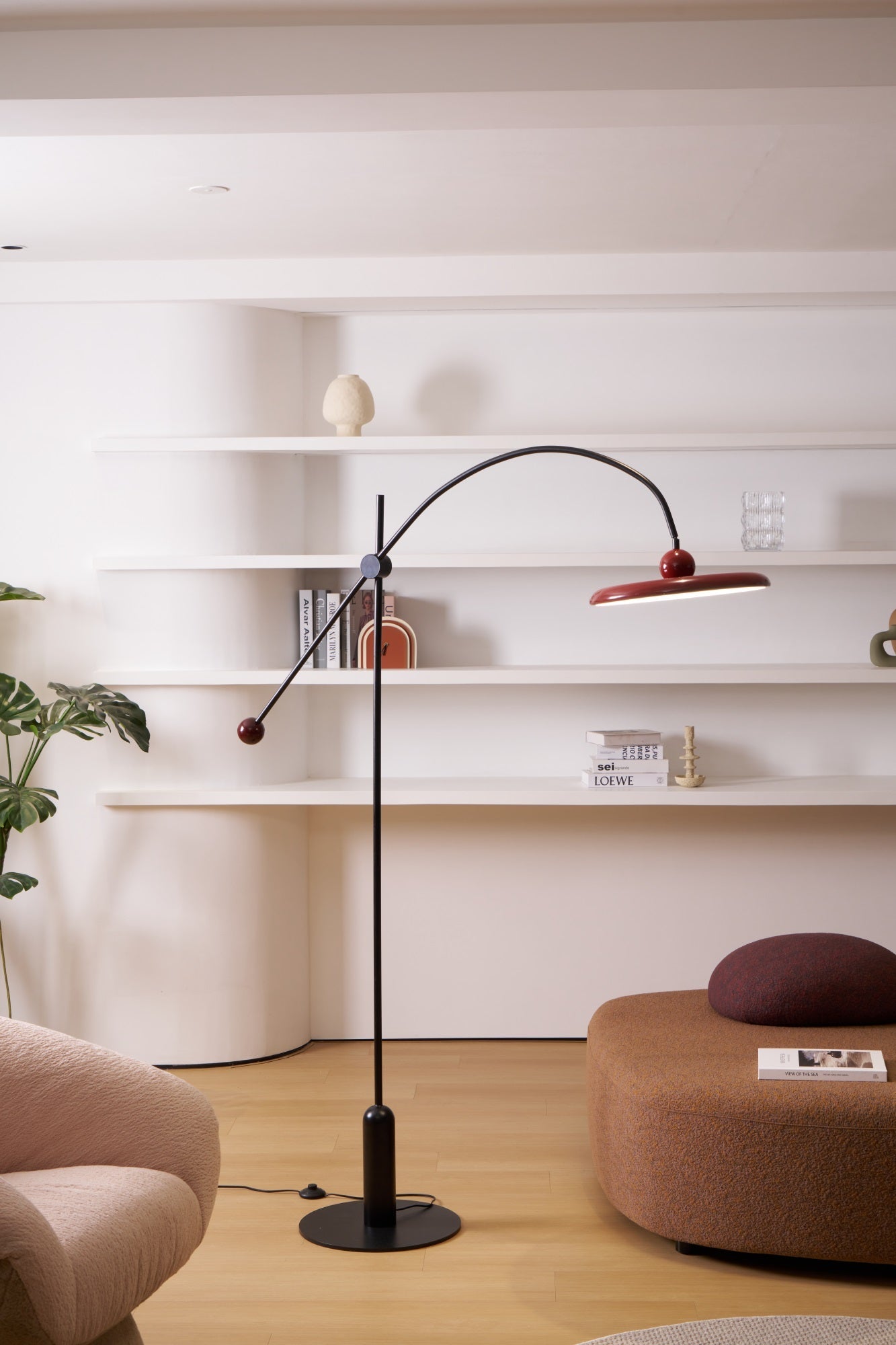 Lola Floor Lamp - Blowlighting