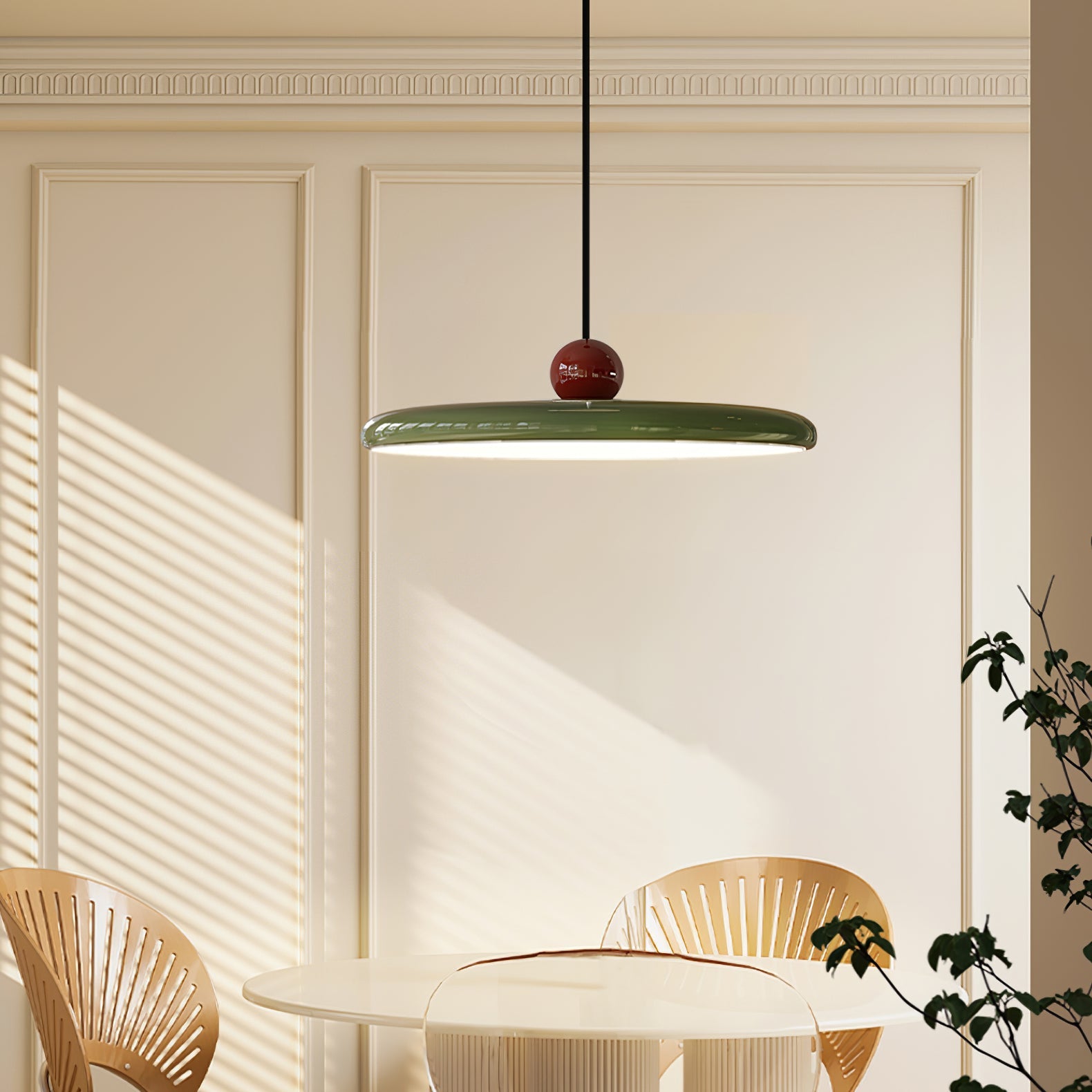 Lola Swing Pendant Lamp - Blowlighting