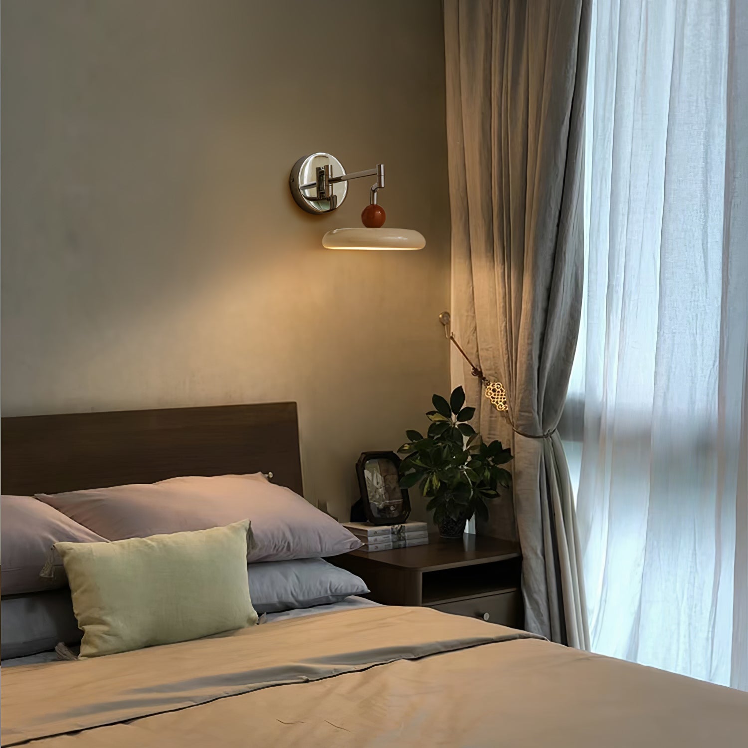Lola Swing Arm Wall Lamp - Blowlighting