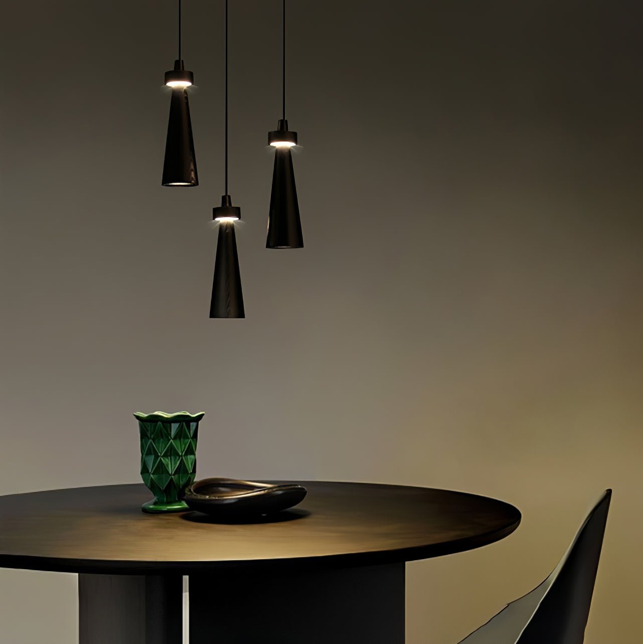 Loma Pendant Light - Blowlighting