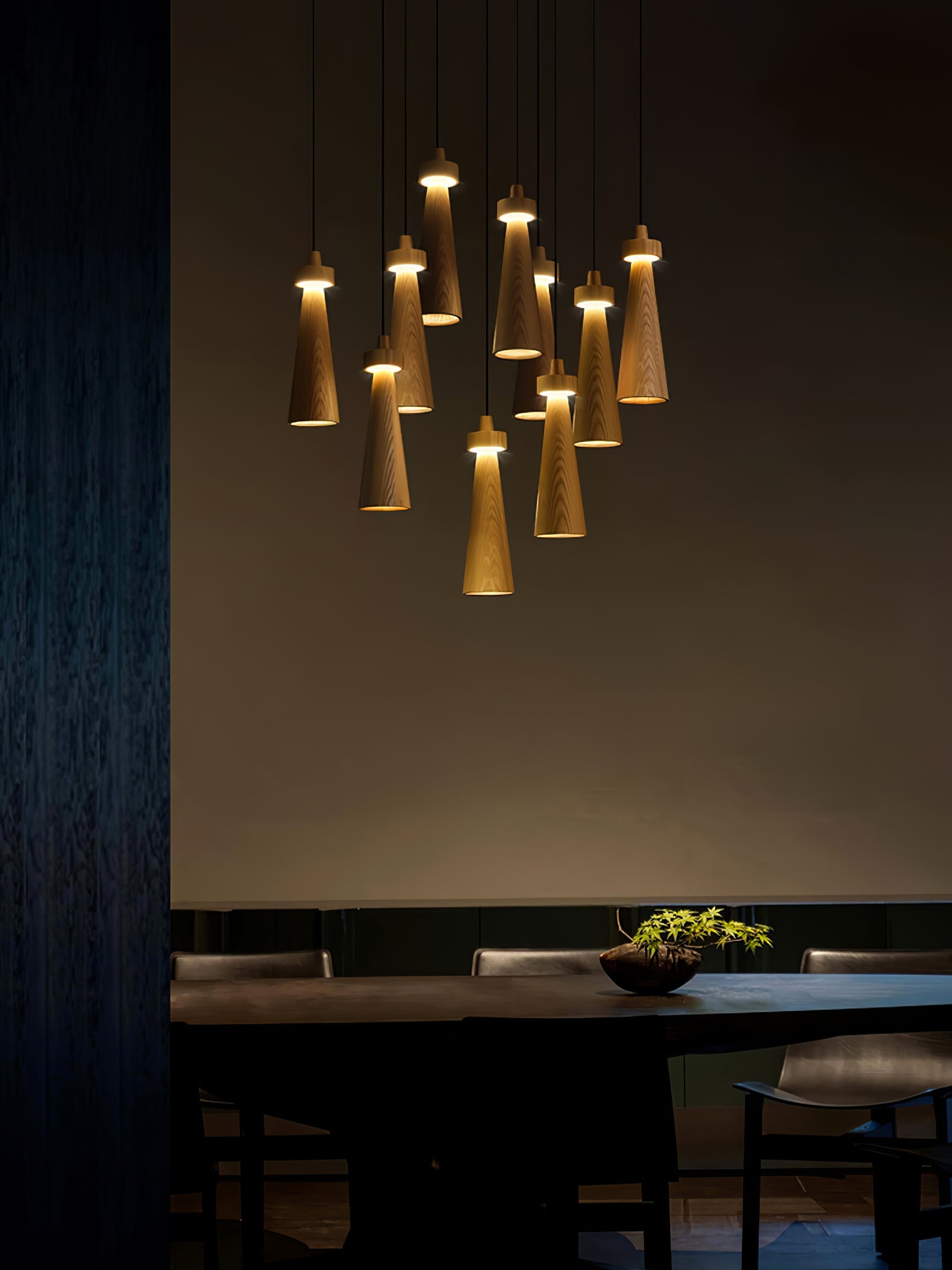 Loma Pendant Light - Blowlighting