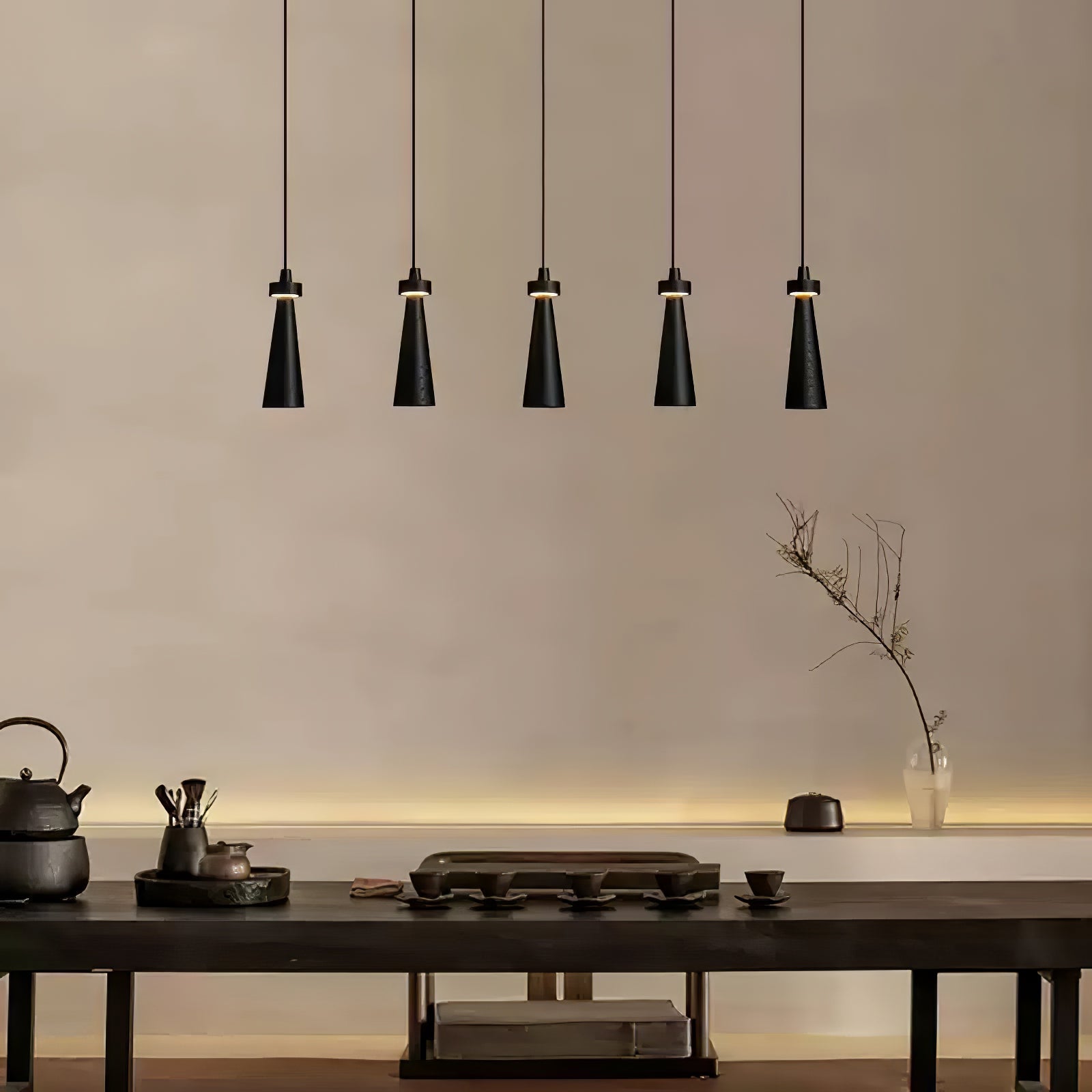 Loma Pendant Light - Blowlighting