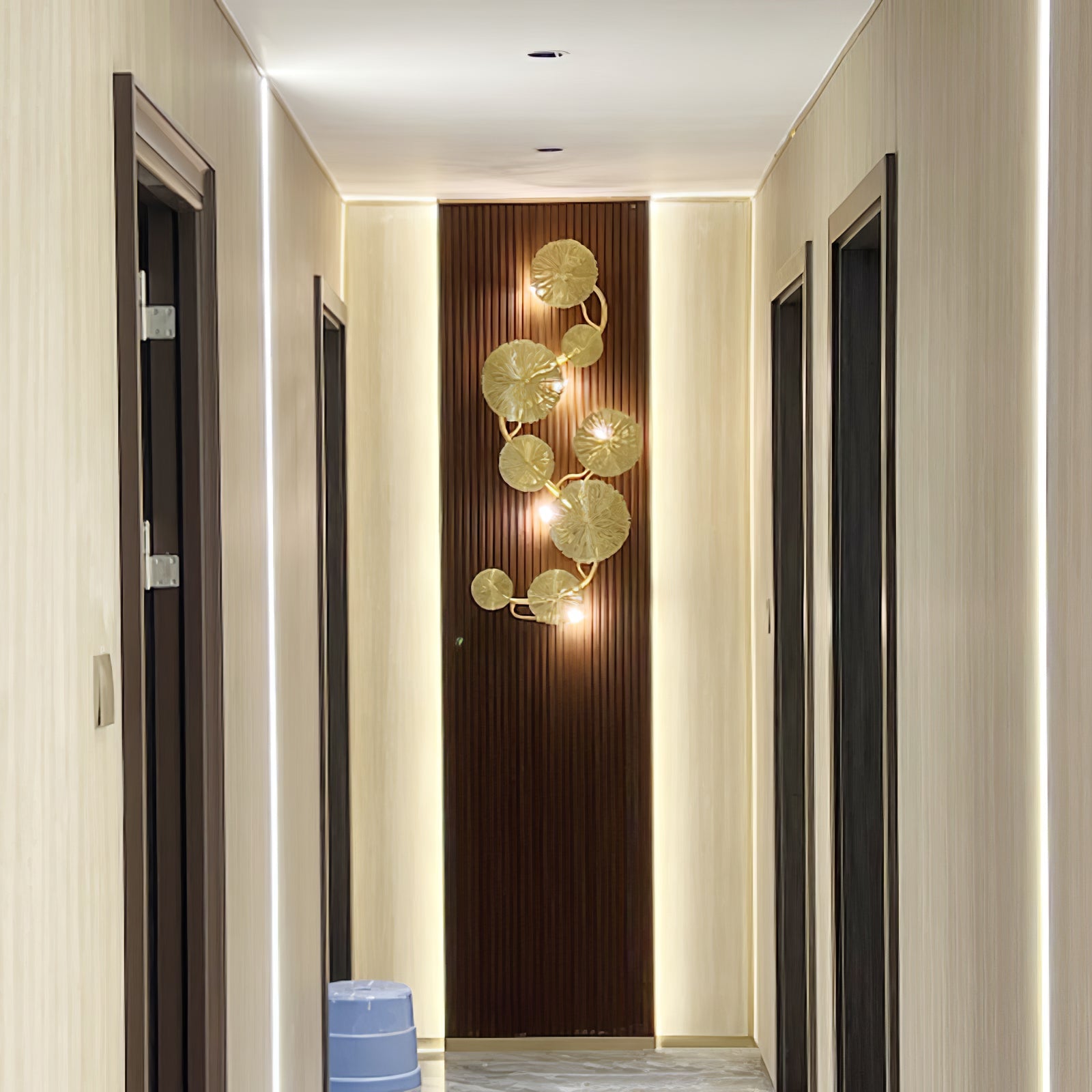 Lotus Leaf Wall Sconce - Blowlighting