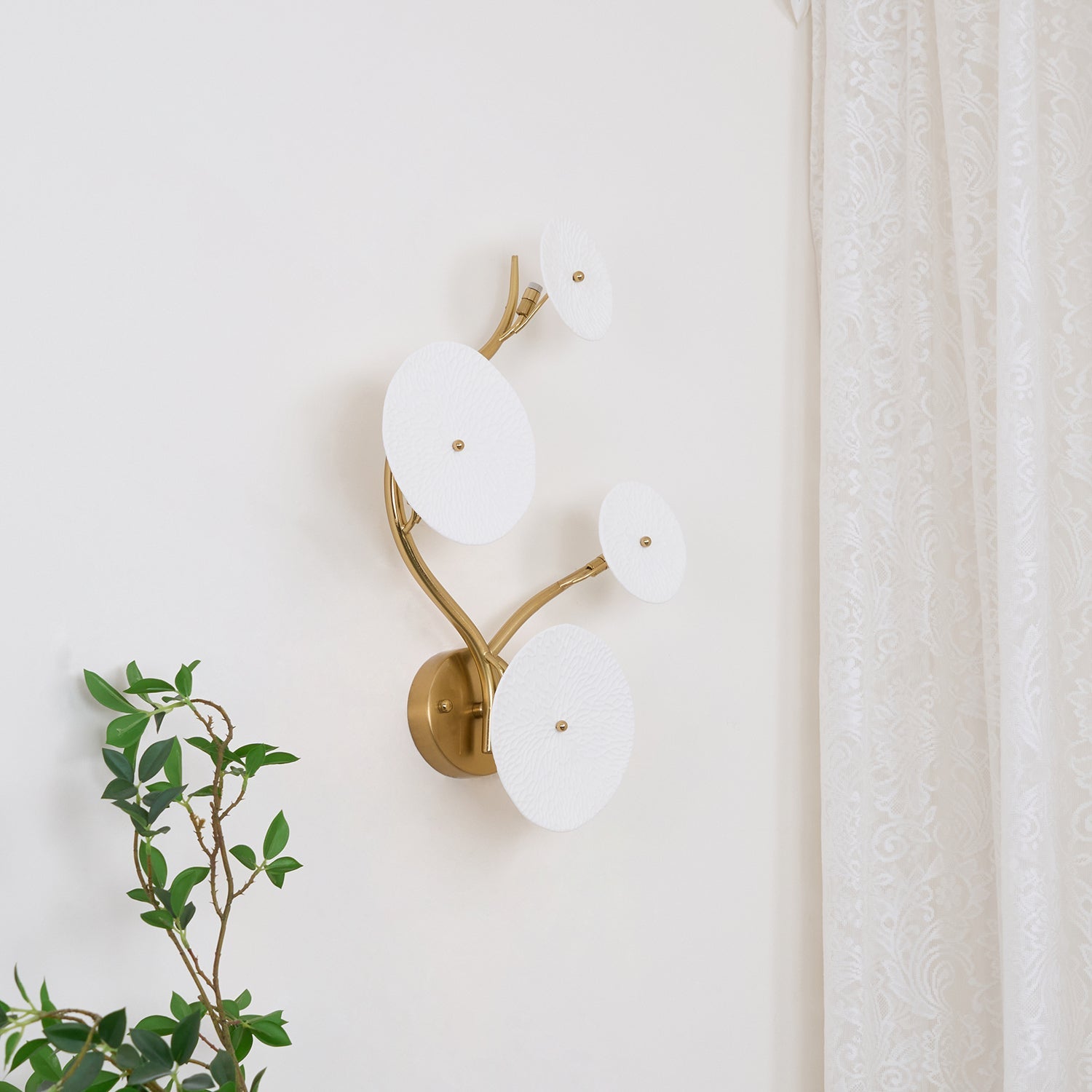 Lotus Petal Wall Lamp - Blowlighting