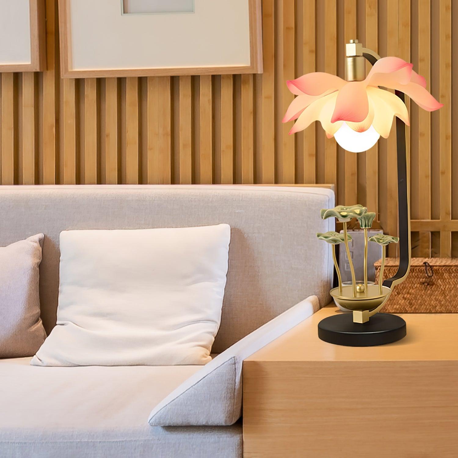 Lotus Table Lamp - Blowlighting