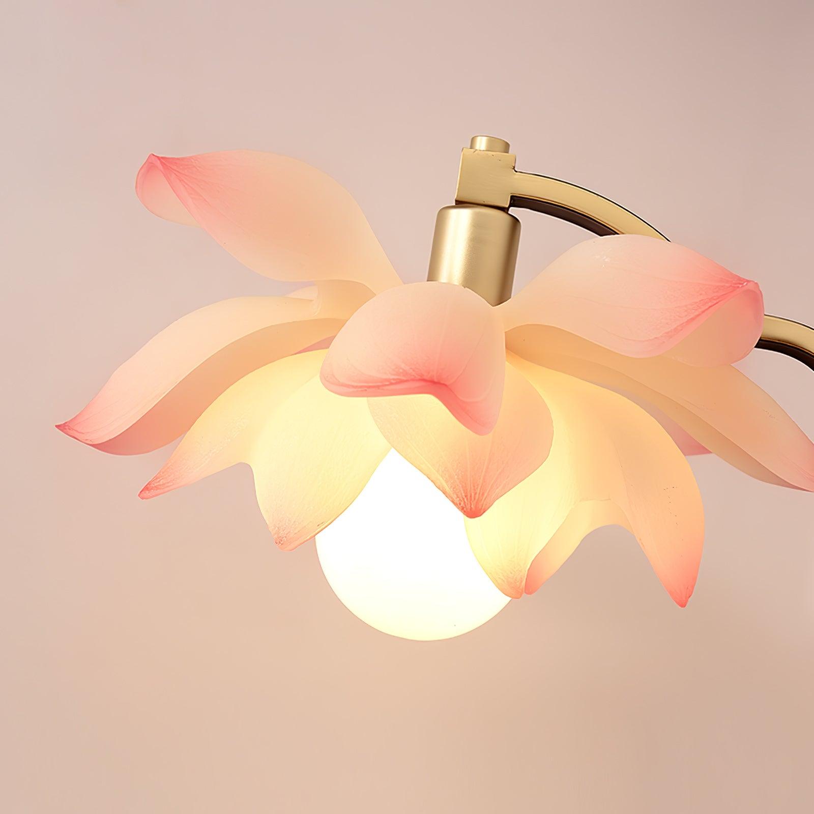 Lotus Table Lamp - Blowlighting