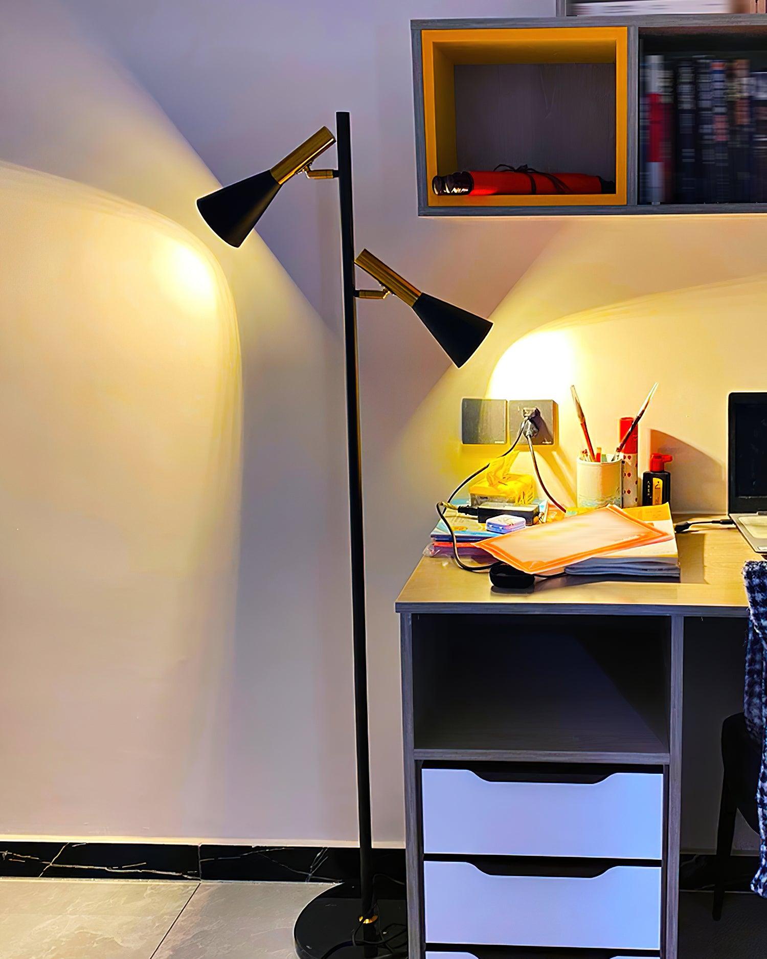 Lron Mouth Floor Lamp - Blowlighting