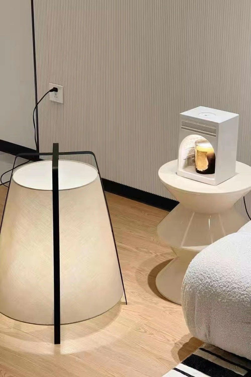 Luca Soft Glow Table Lamp - Blowlighting