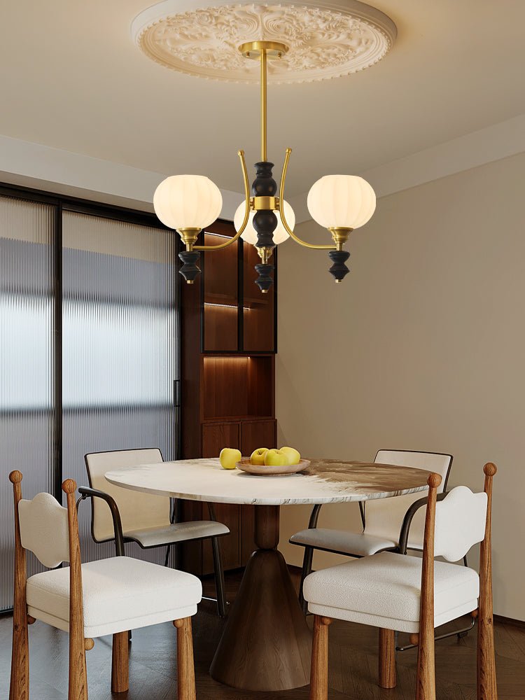 Lucerna Royale Chandelier - Blowlighting