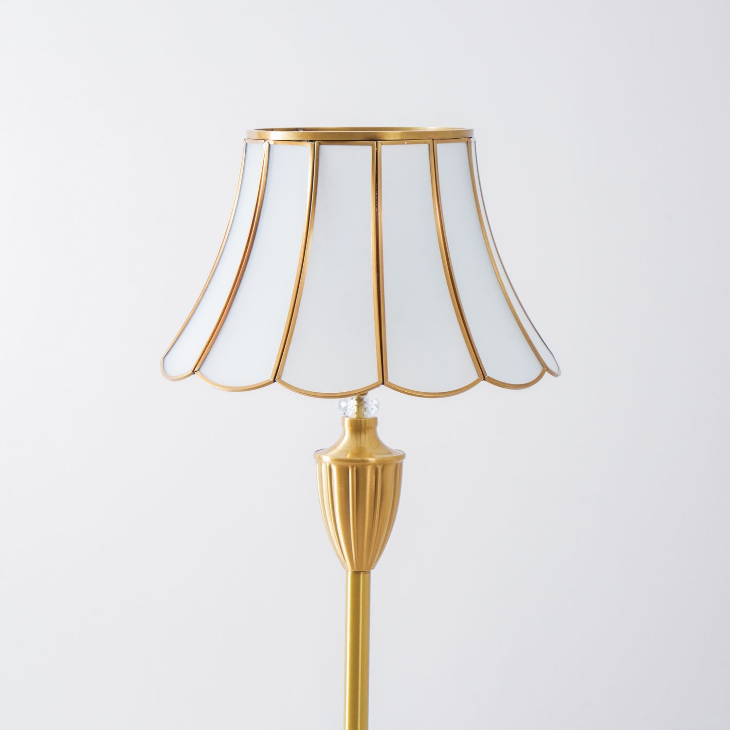 Lucia Floor Lamp - Blowlighting