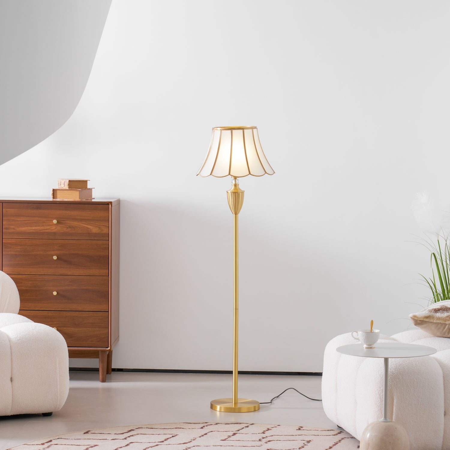 Lucia Floor Lamp - Blowlighting