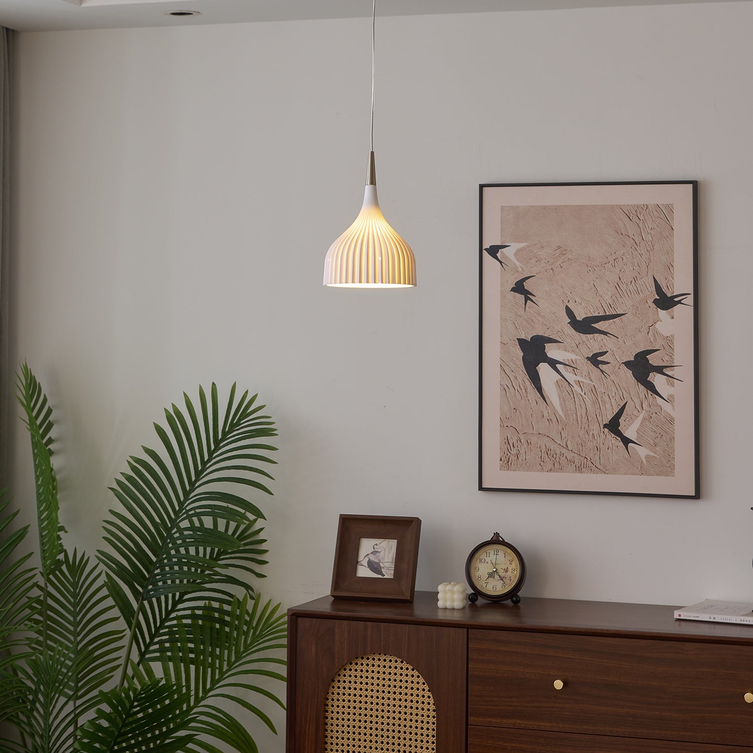 Lucina Pendant Lamp - Blowlighting
