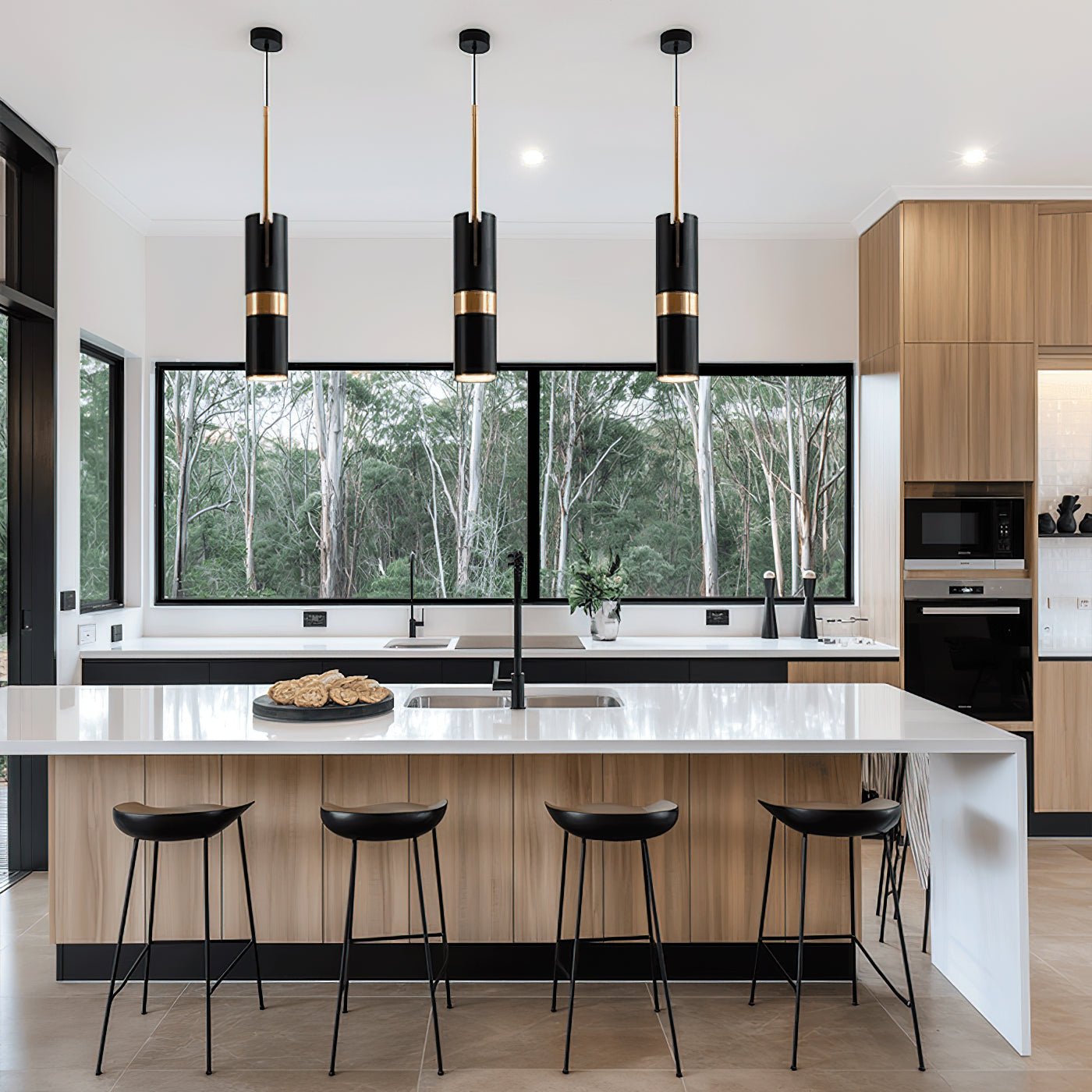 Lukas Pendant Light - Blowlighting
