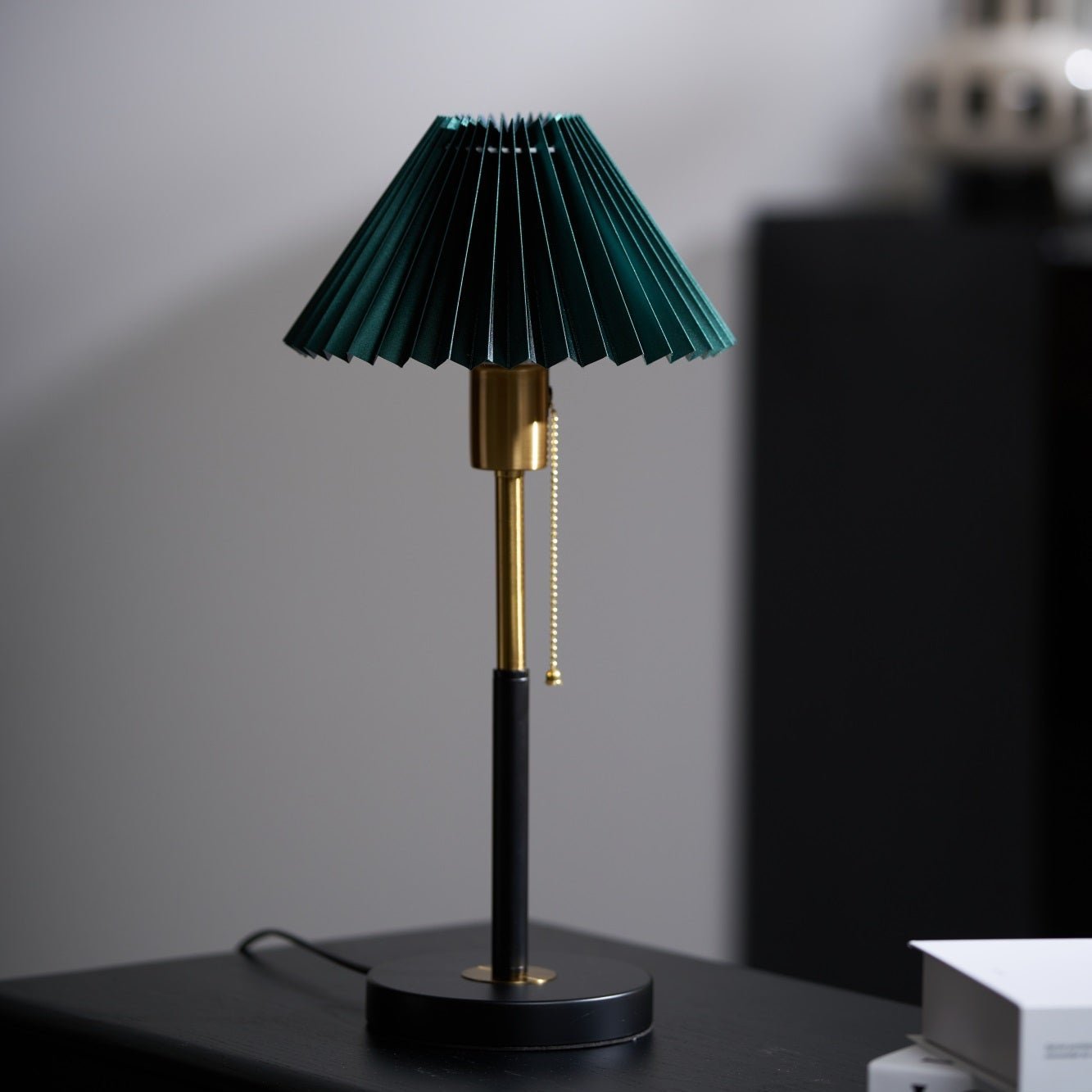 Lumi Pleated Table Lamp - Blowlighting