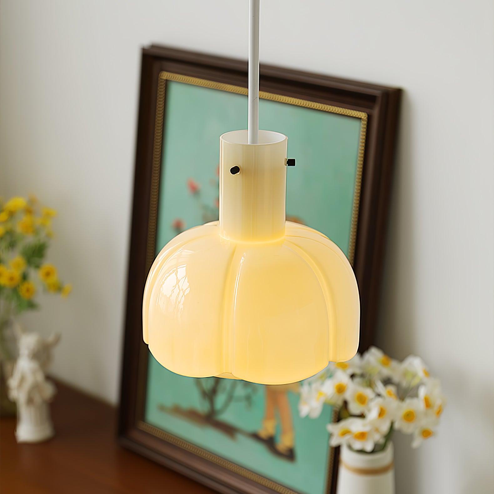 Lumina Petal Glass Pendant Light - Blowlighting