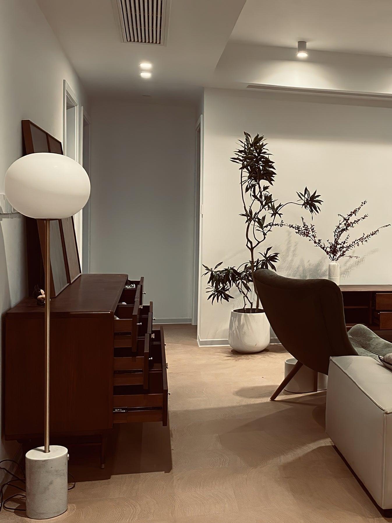 Iloryra Column-Base Travertine Floor Lamp - Blowlighting
