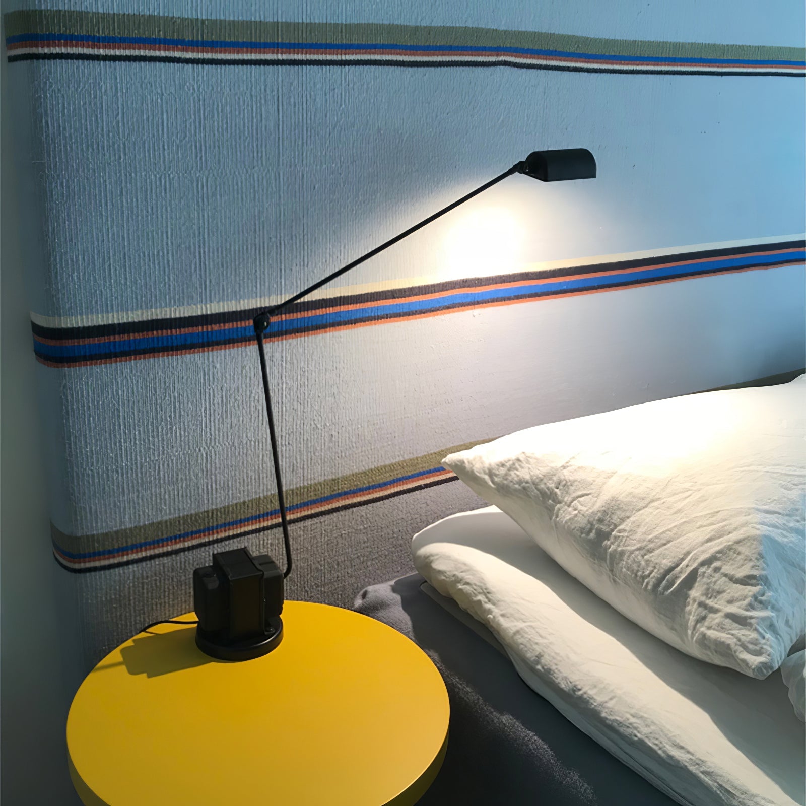 Dynamo Table Lamp - Blowlighting