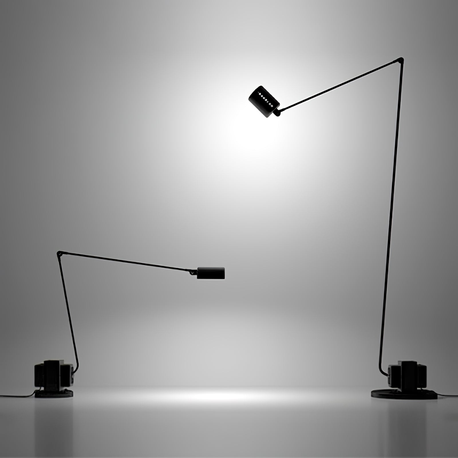 Dynamo Table Lamp - Blowlighting