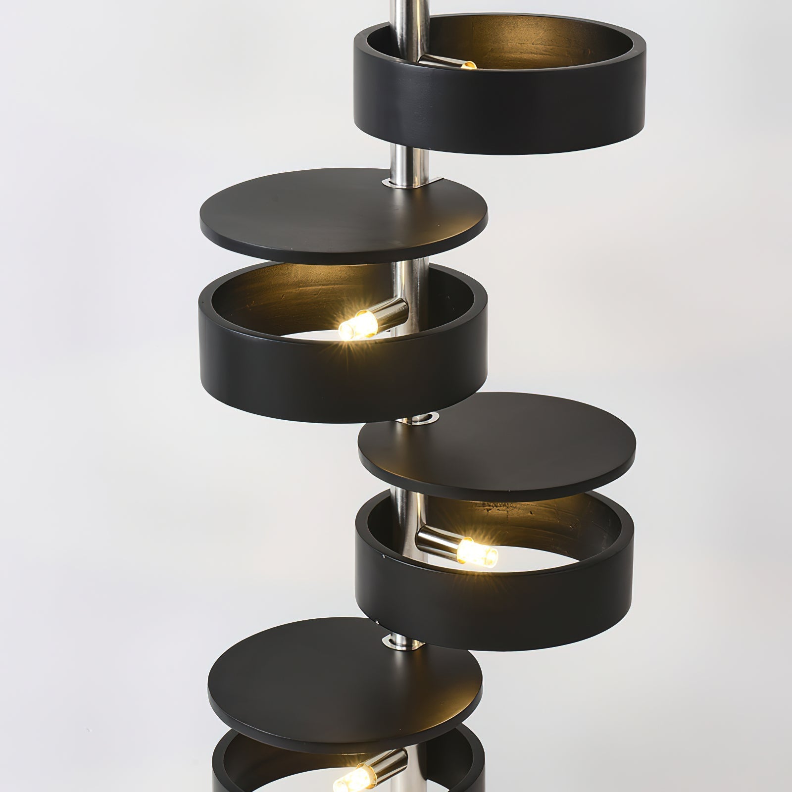 Luminis Wooden Floor Lamp - Blowlighting