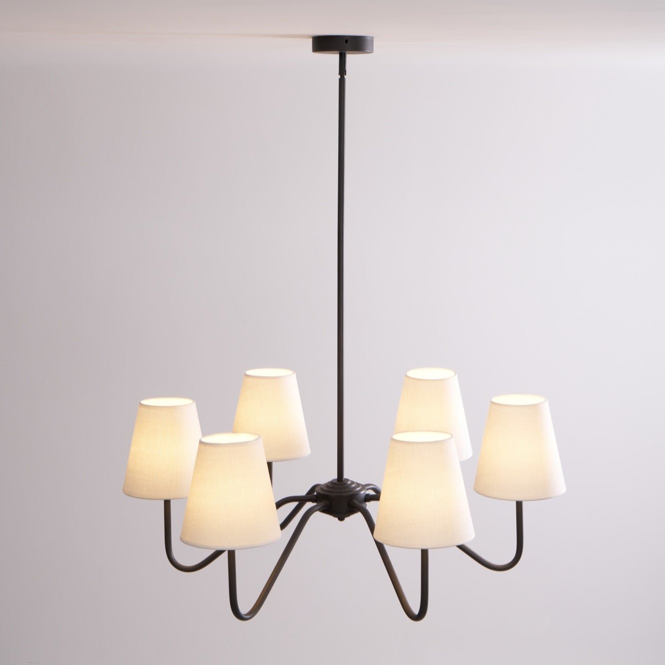 Lumos Black Chandelier - Blowlighting