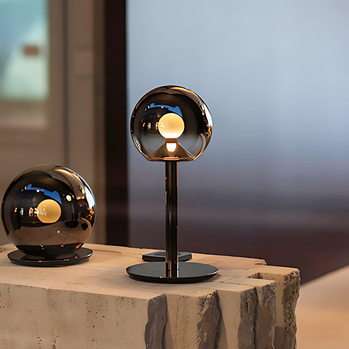 Luna Modern Aluminum Table Light