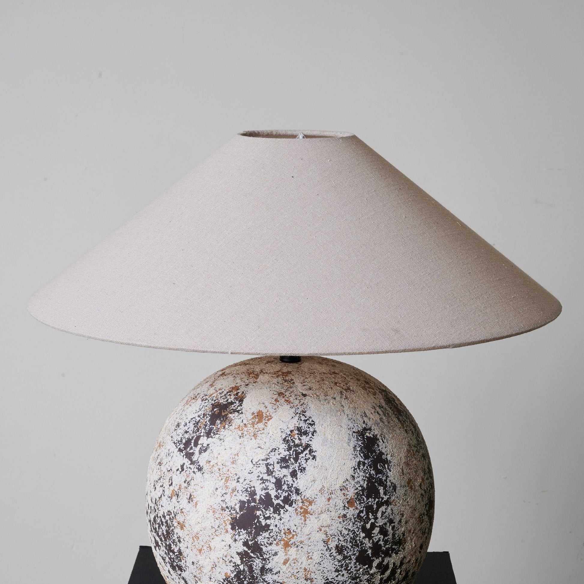 Luna Terra Table Lamp - Blowlighting