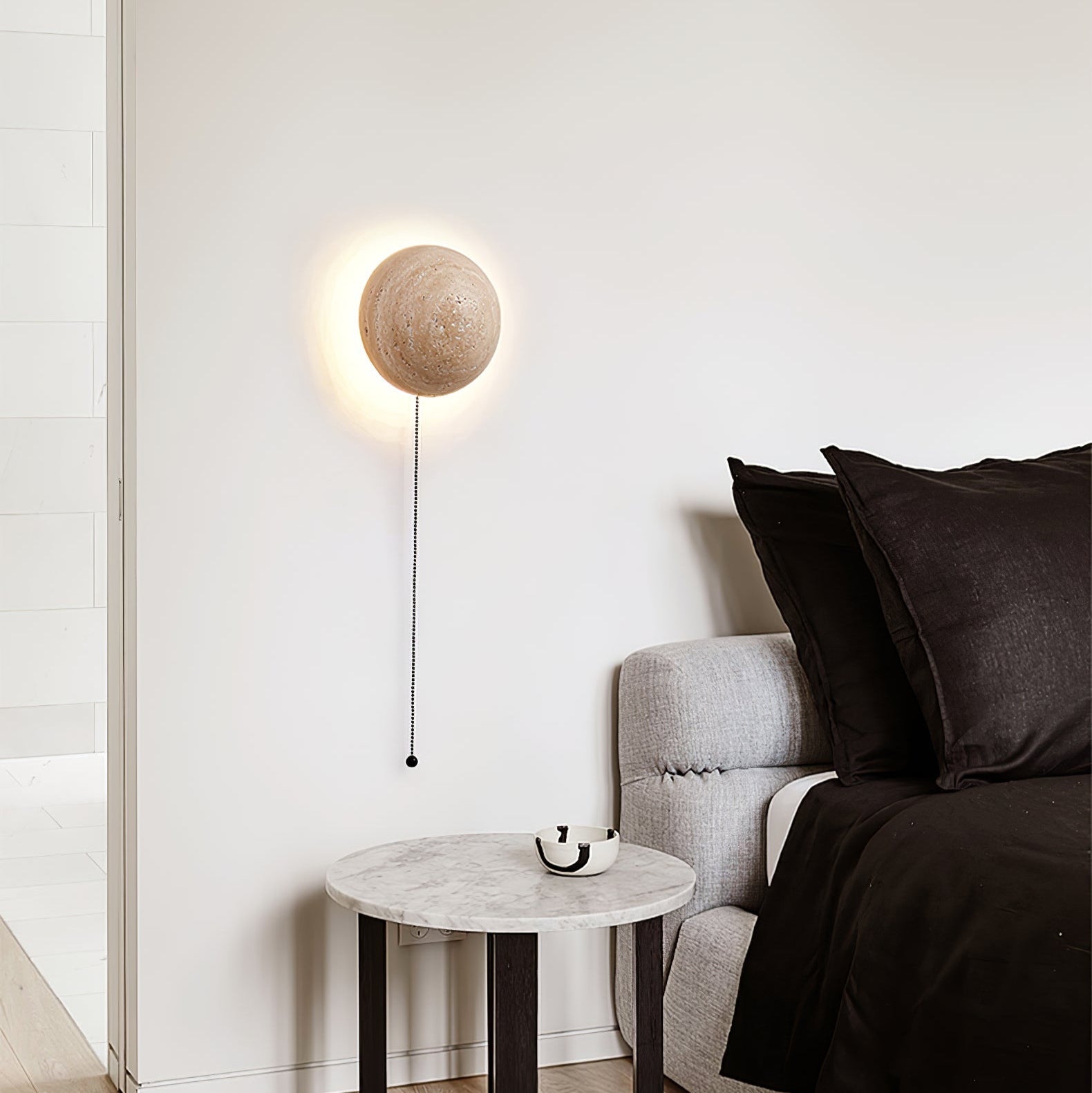 Nyvarion Minimalist Travertine Wall Light - Blowlighting