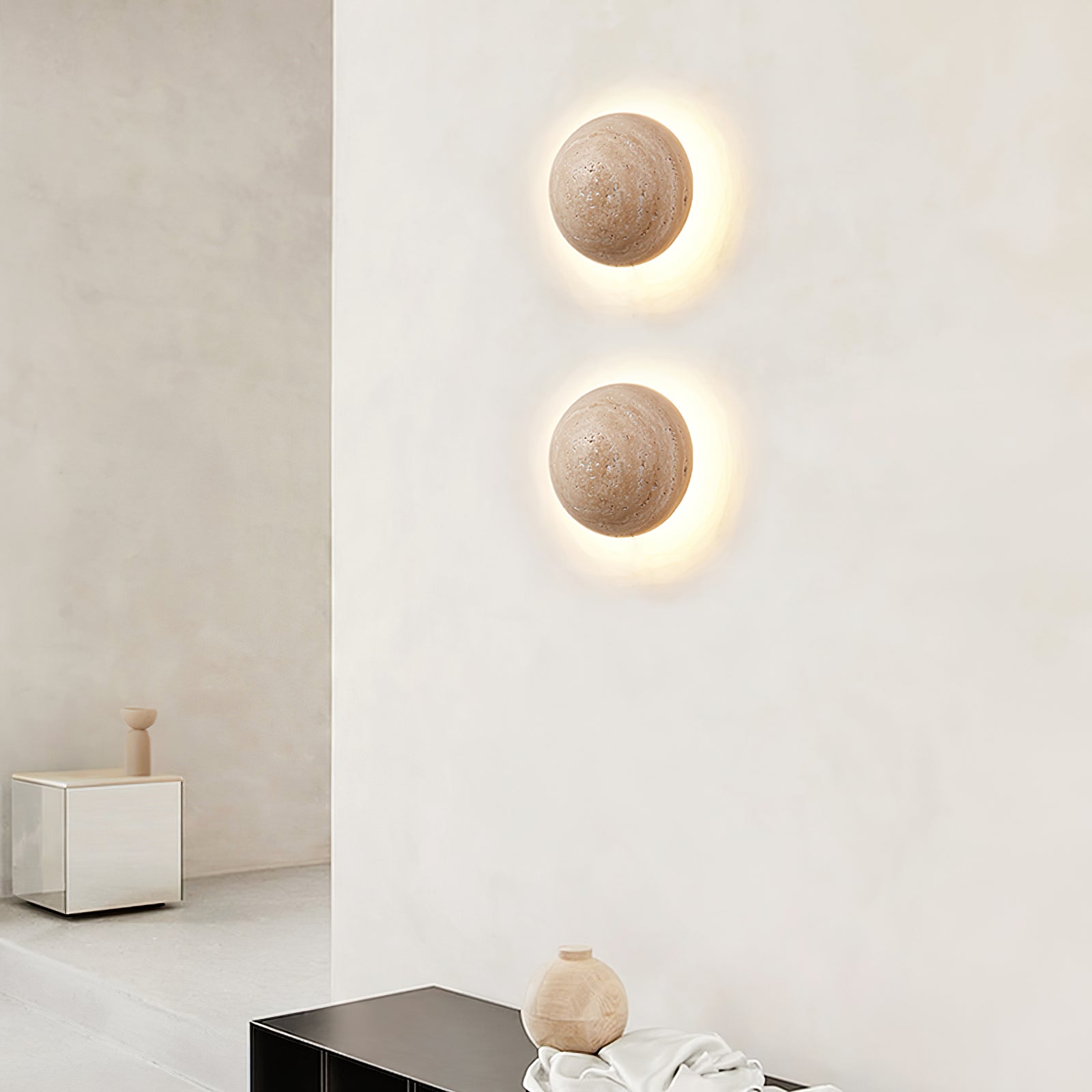 Nyvarion Minimalist Travertine Wall Light - Blowlighting