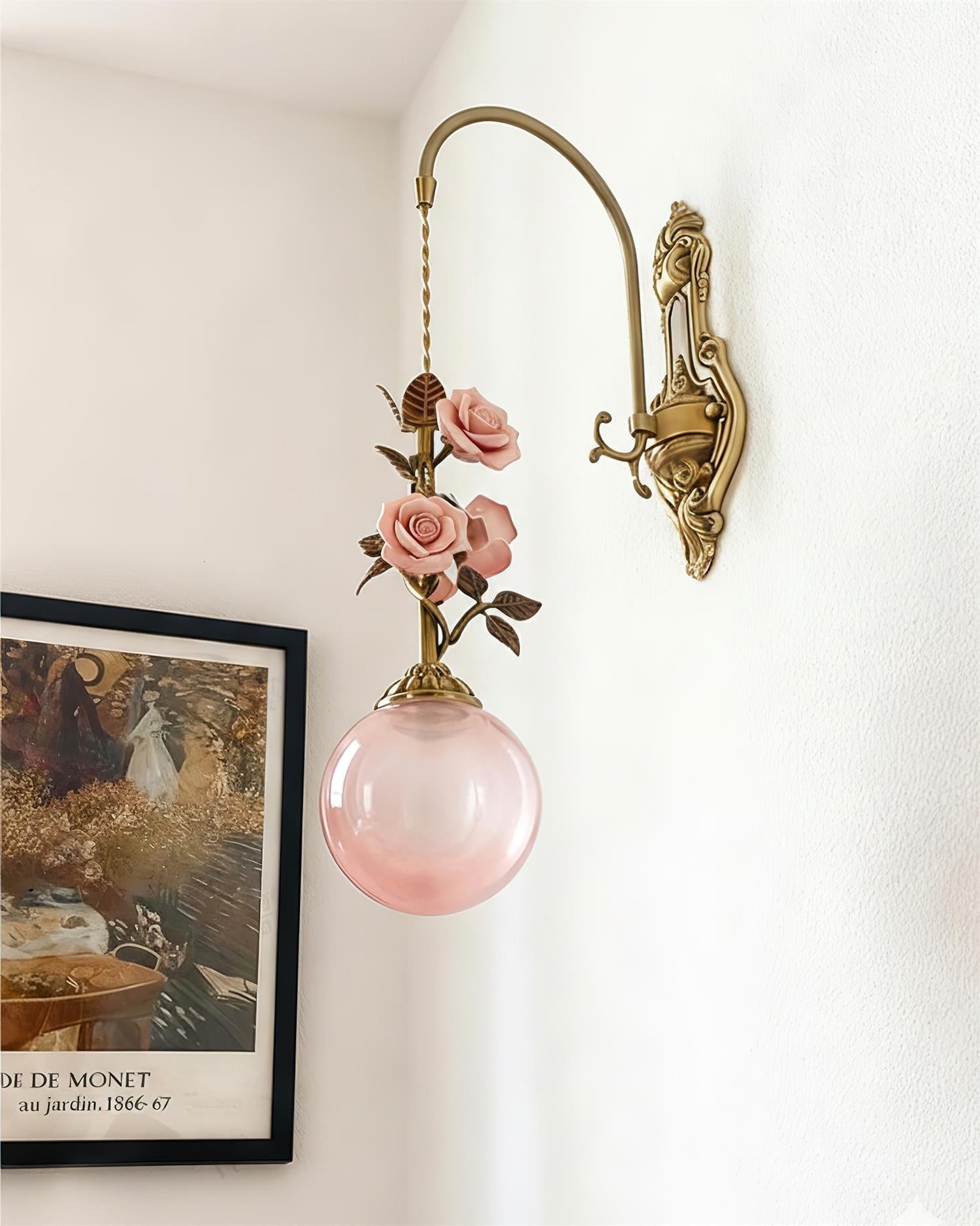 Lunafleur Luxury Brass Wall Light