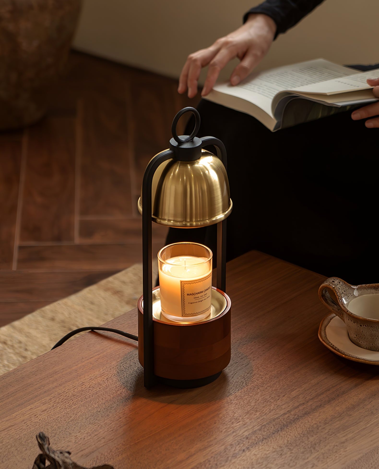 Lunara Candle Warmer Lamp - Blowlighting