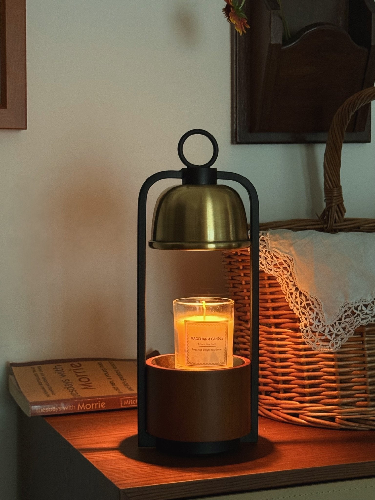 Lunara Candle Warmer Lamp - Blowlighting