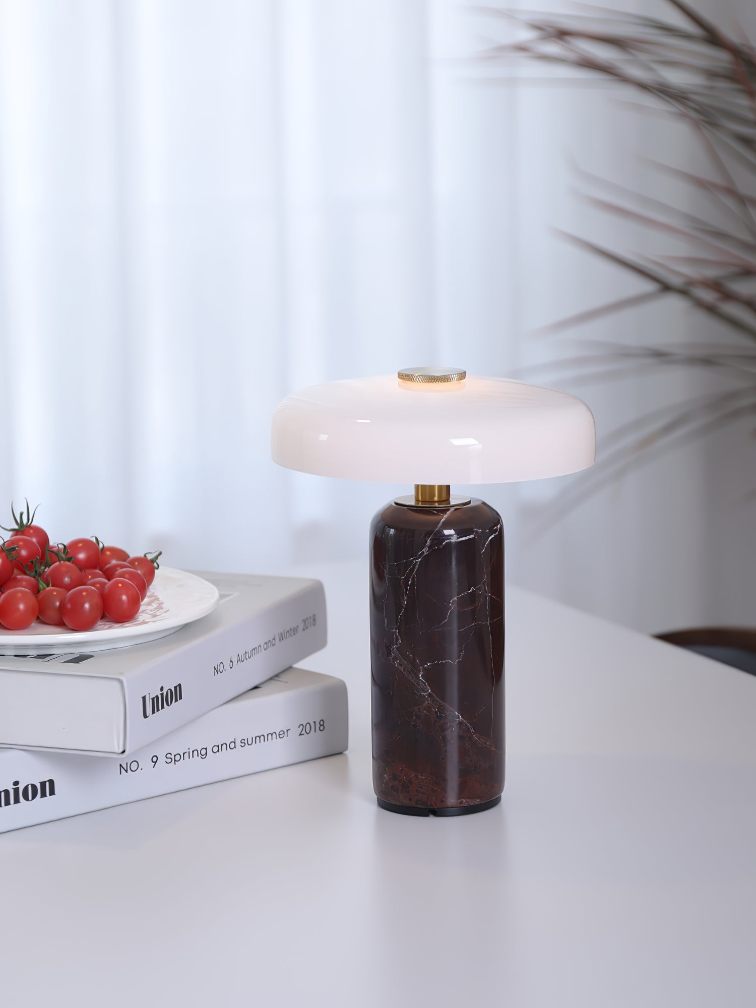 Lunara Marble Table Lamp - Blowlighting