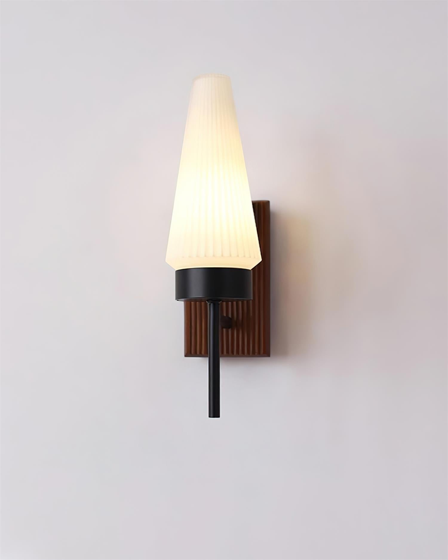 Lunard Contemporary Glass Wall Light
