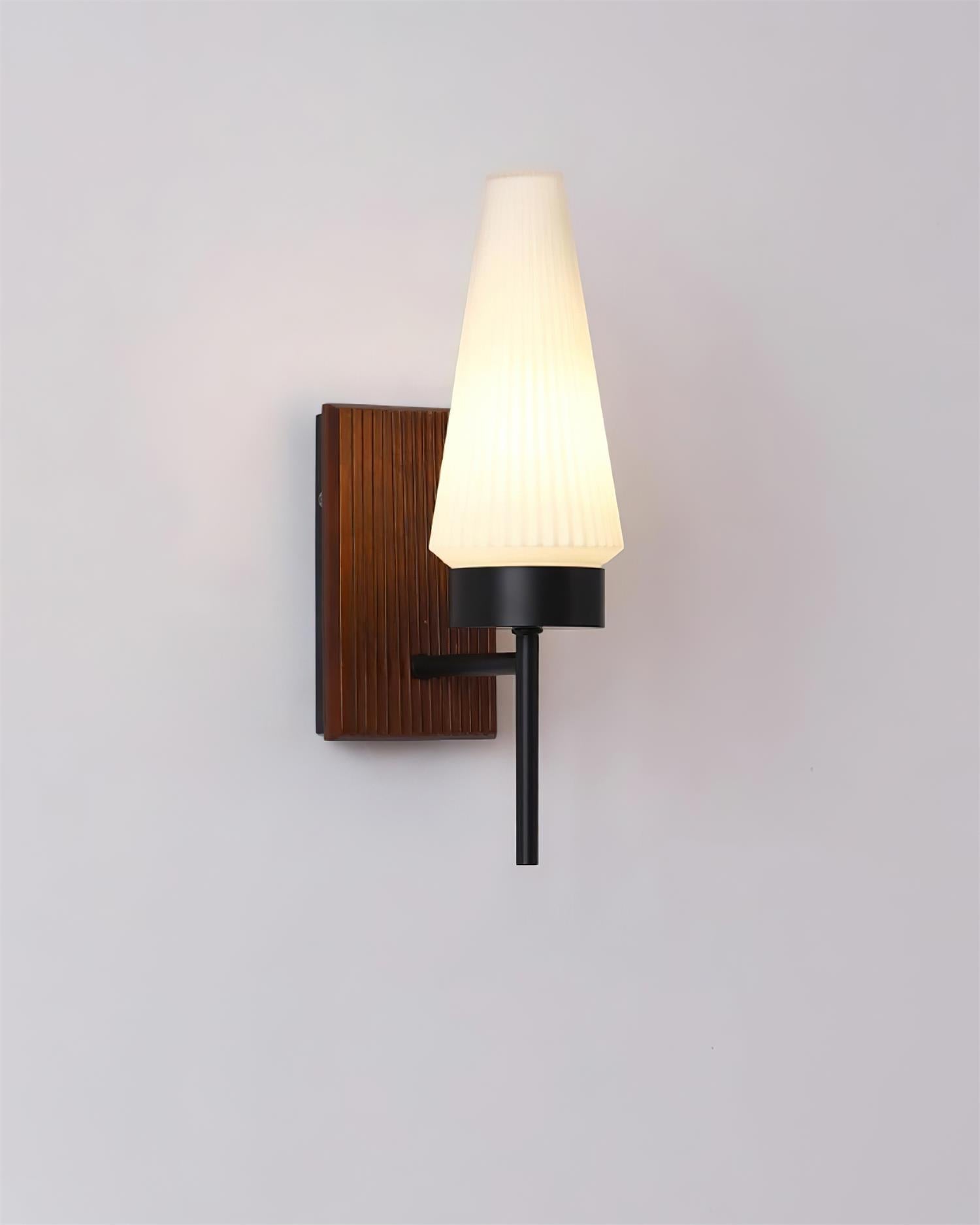 Lunard Contemporary Glass Wall Light