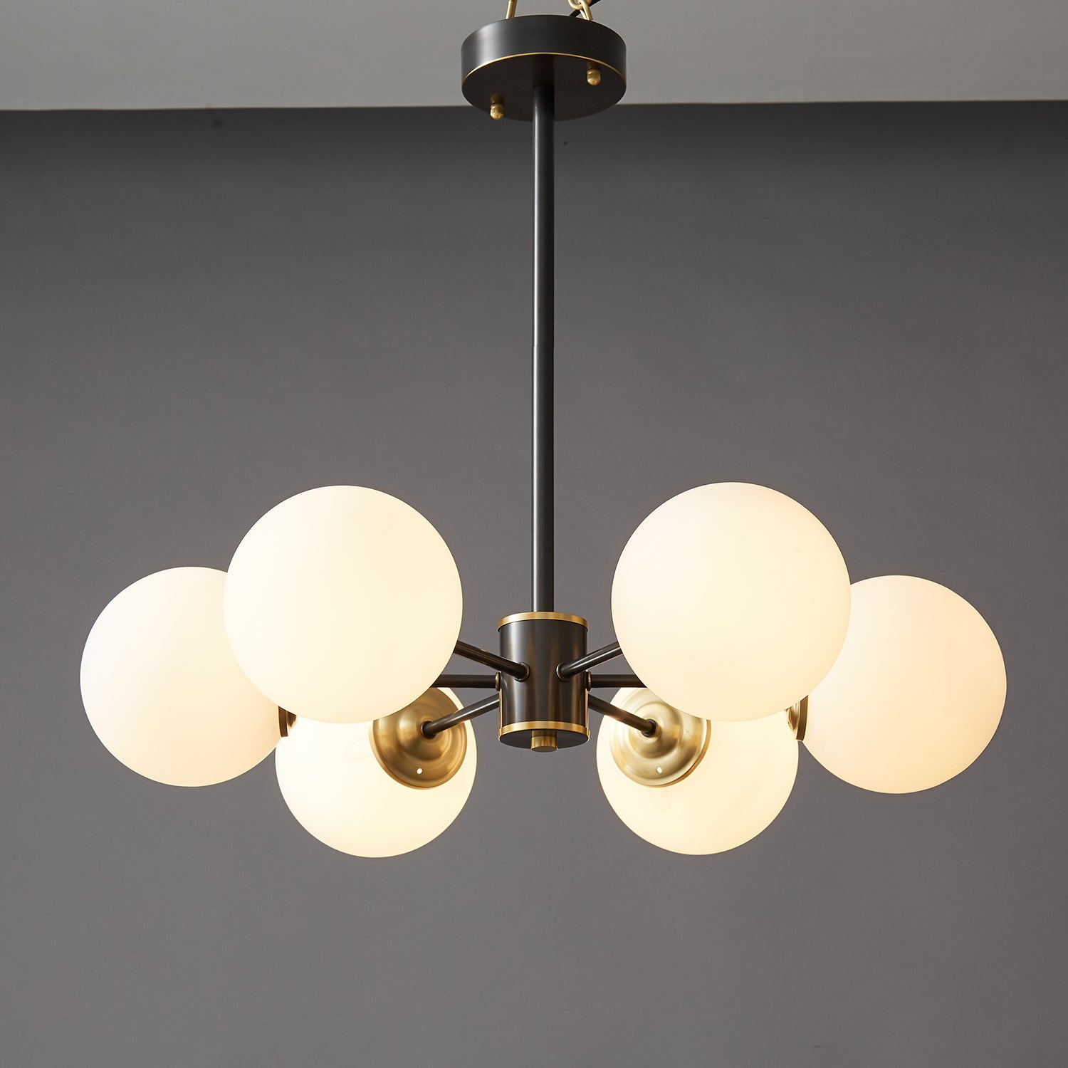 Lunaris Orb Chandelier - Blowlighting