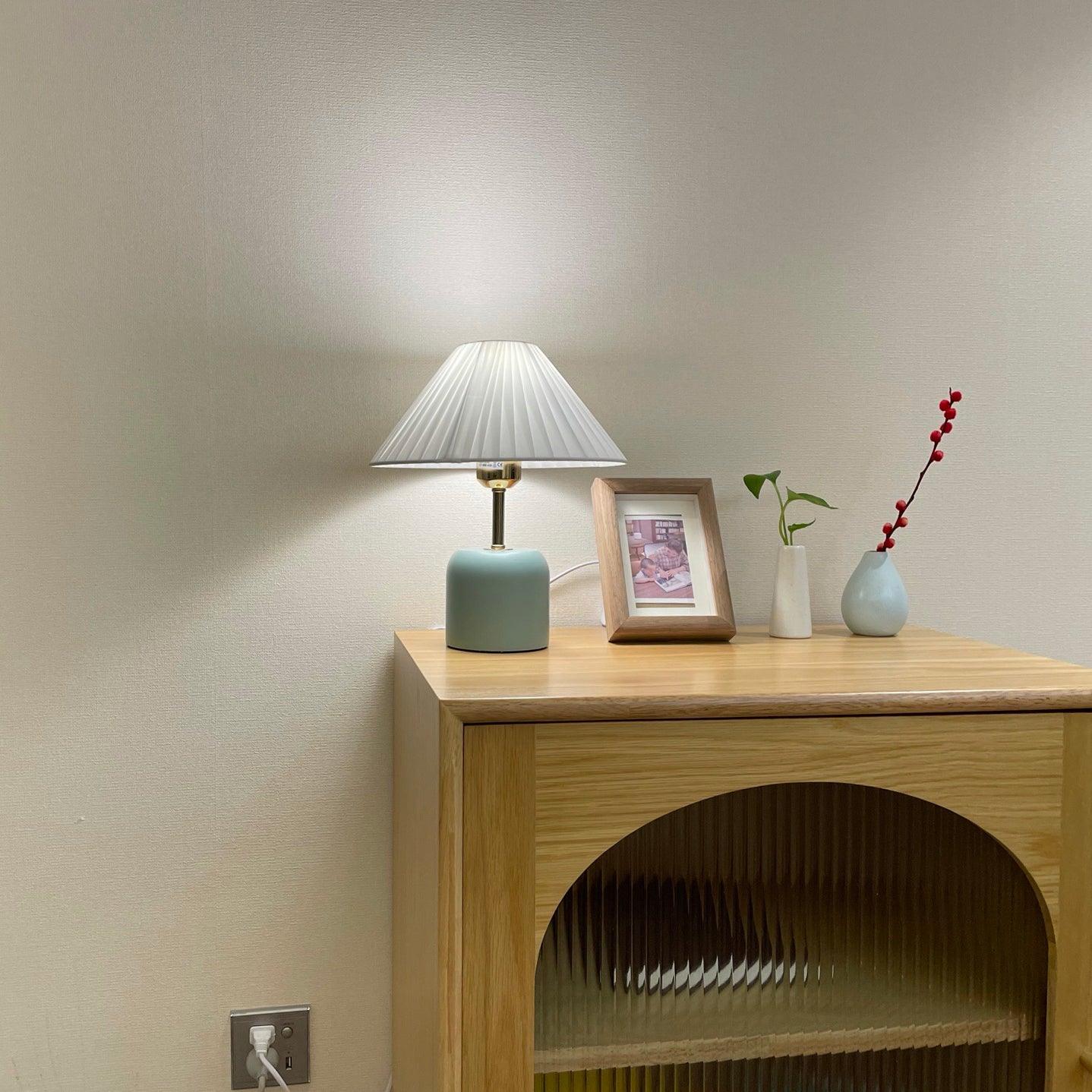 Lunitidal Table Lamp - Blowlighting