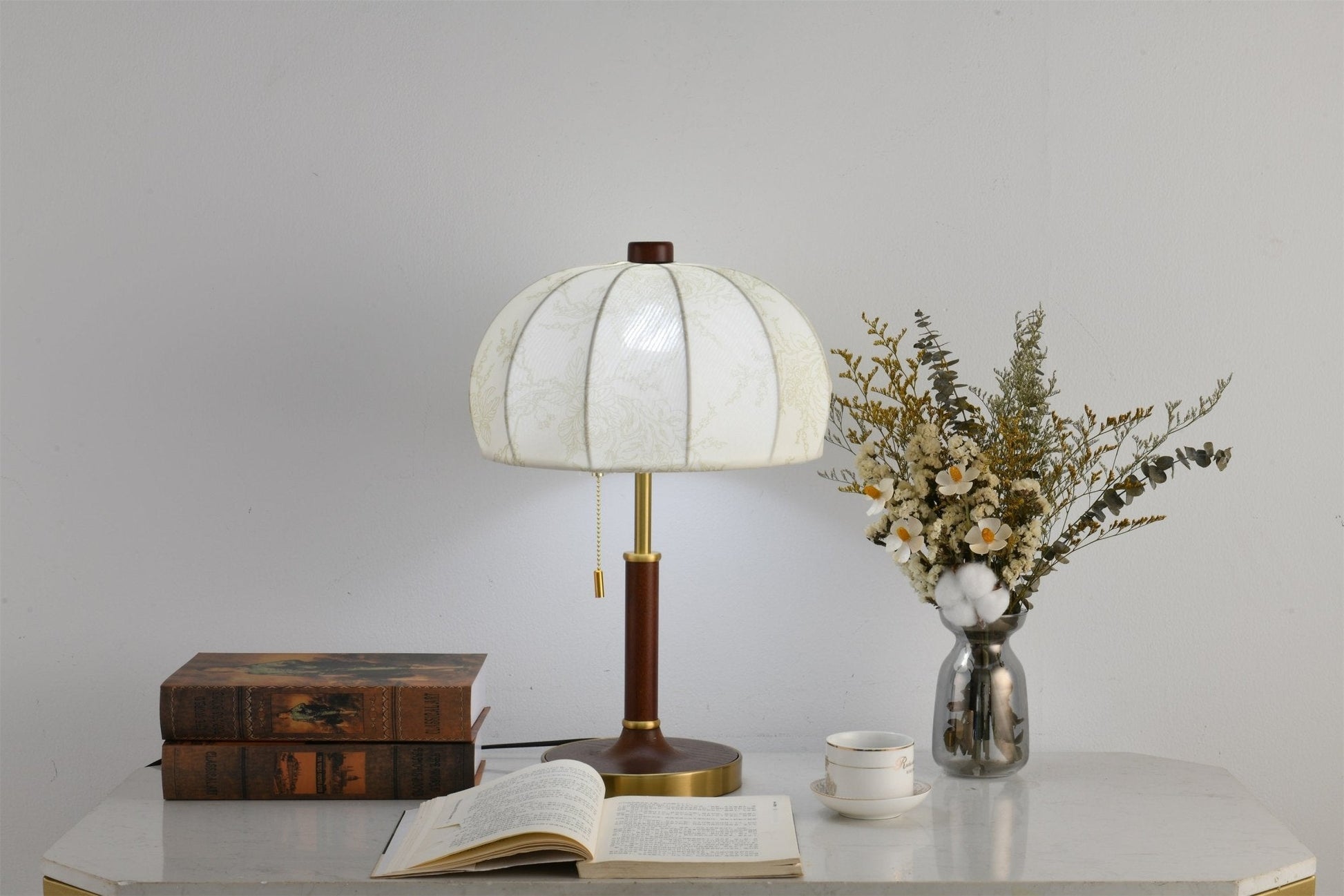 Hazel Vintage Metal Table Lamp - Blowlighting
