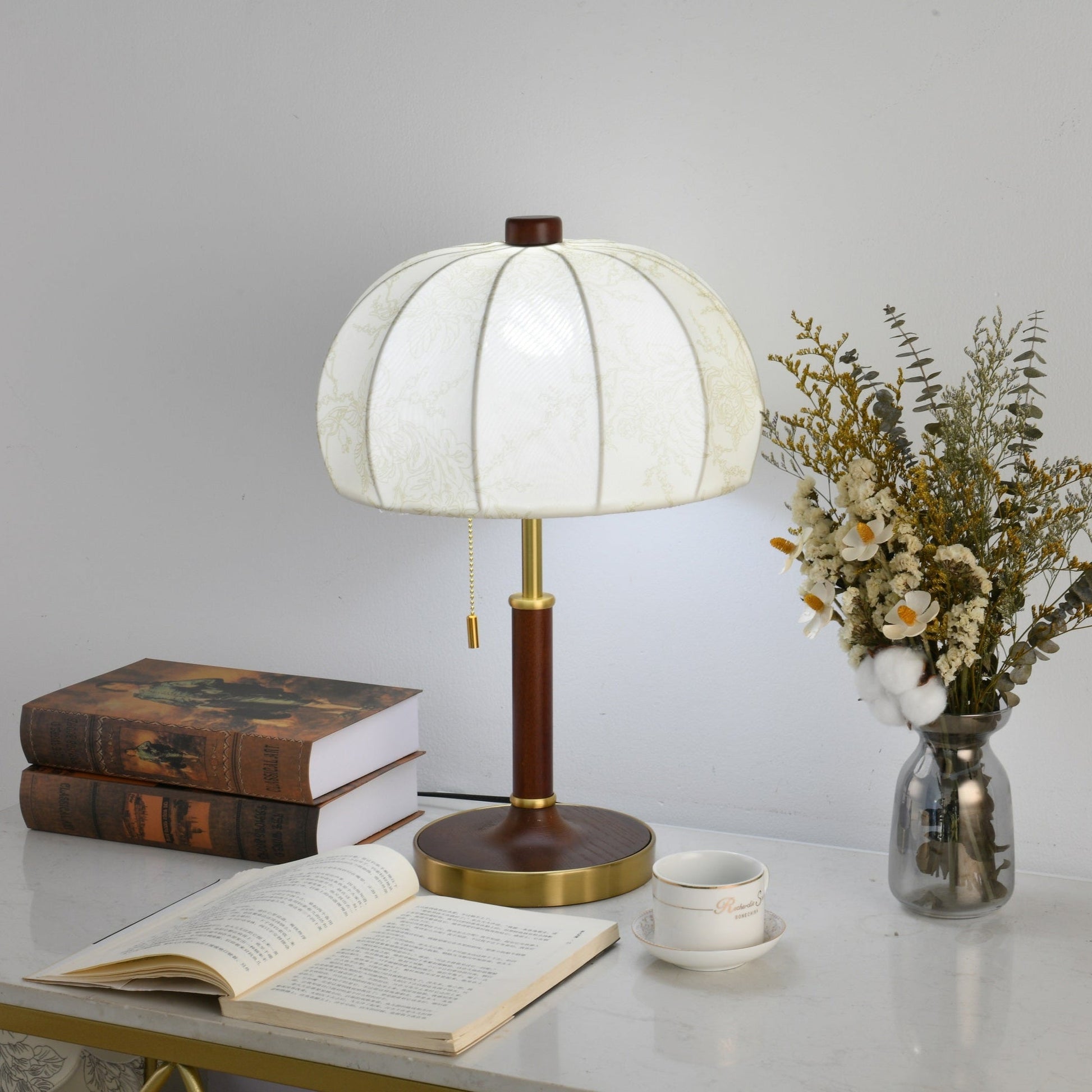 Hazel Vintage Metal Table Lamp - Blowlighting