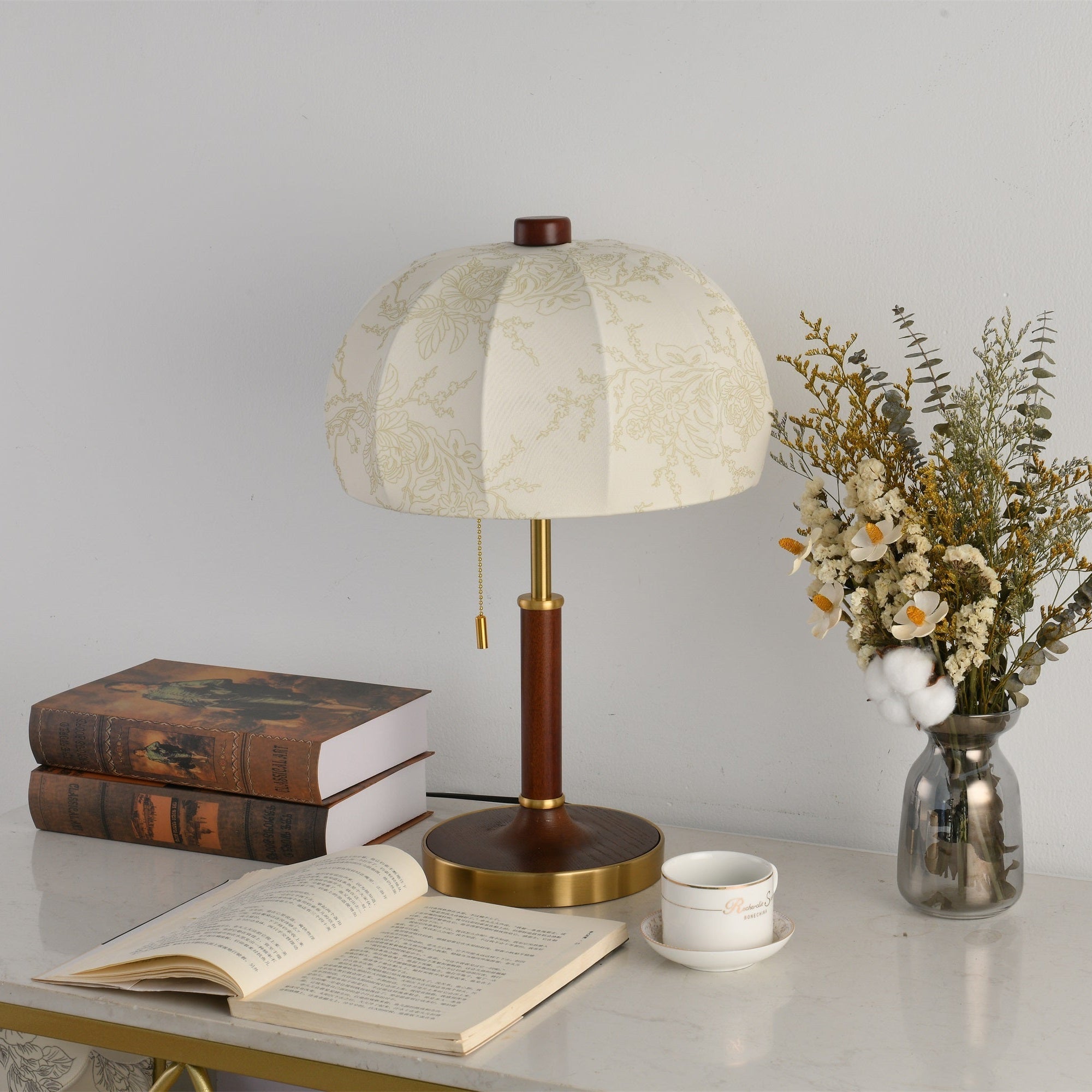 Hazel Vintage Metal Table Lamp - Blowlighting