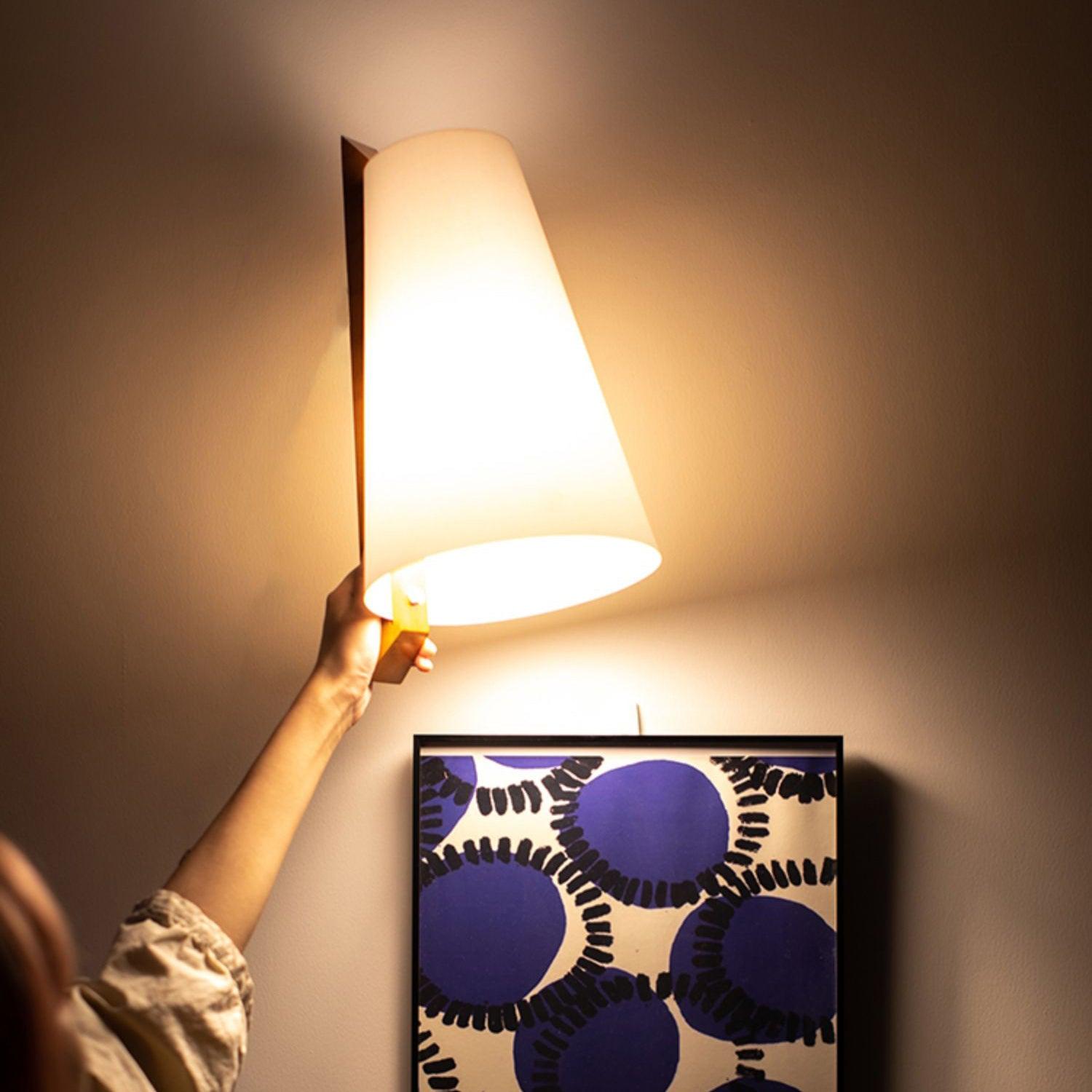 Lupe Wall Lamp - Blowlighting