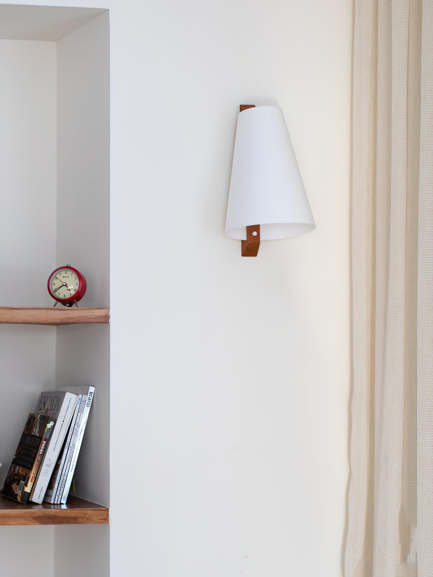 Lupe Wall Lamp - Blowlighting