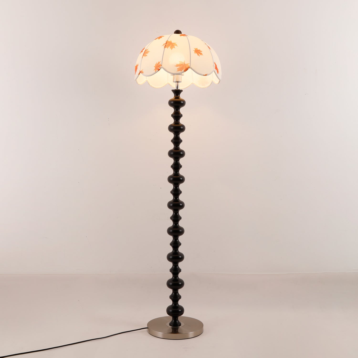 Lysander Floor Lamp - Blowlighting